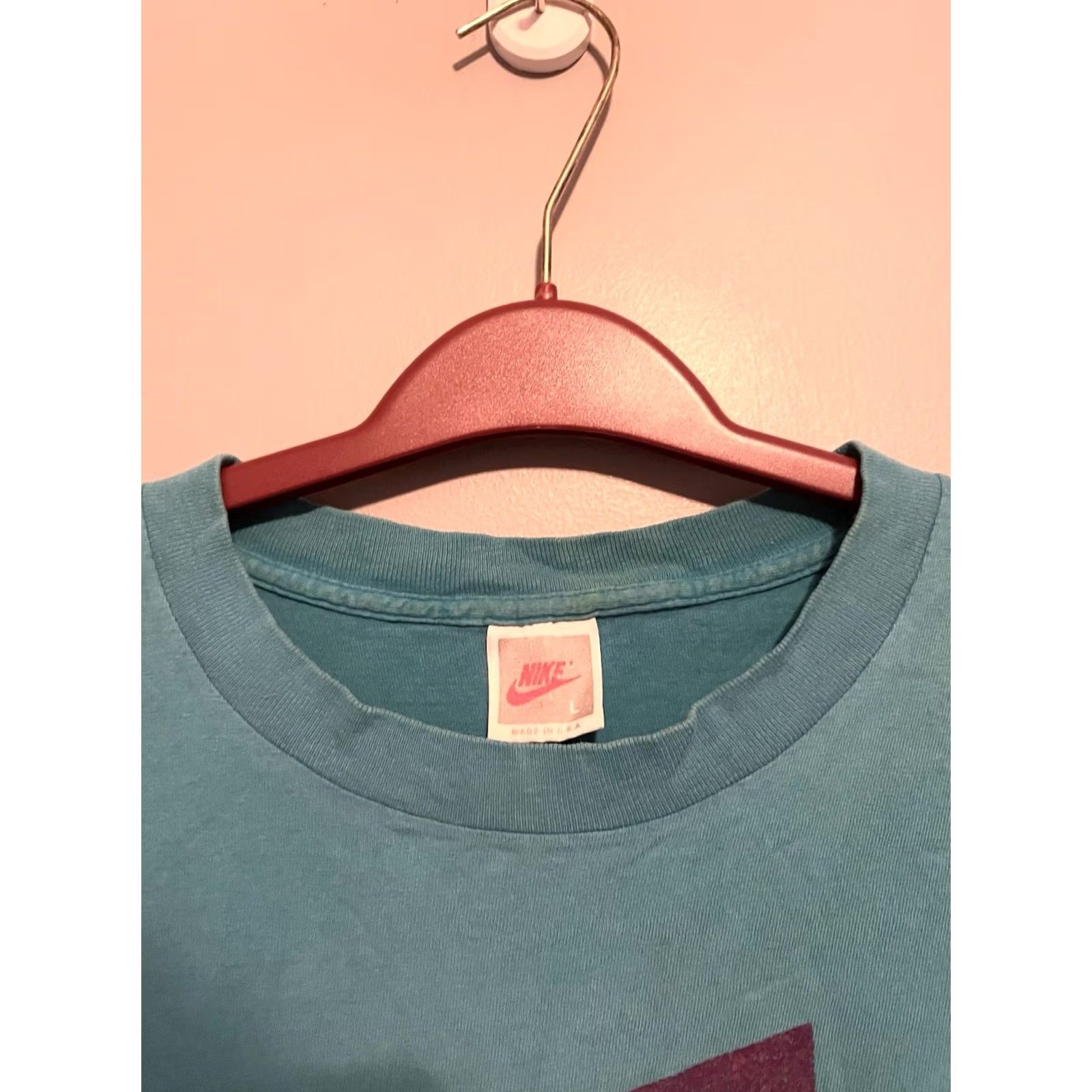 Nike VINTAGE Nike Air Logo T-Shirt Double Sided USA Teal Purple Size Large (A498) Size US L / EU 52-54 / 3 - 2 Thumbnail