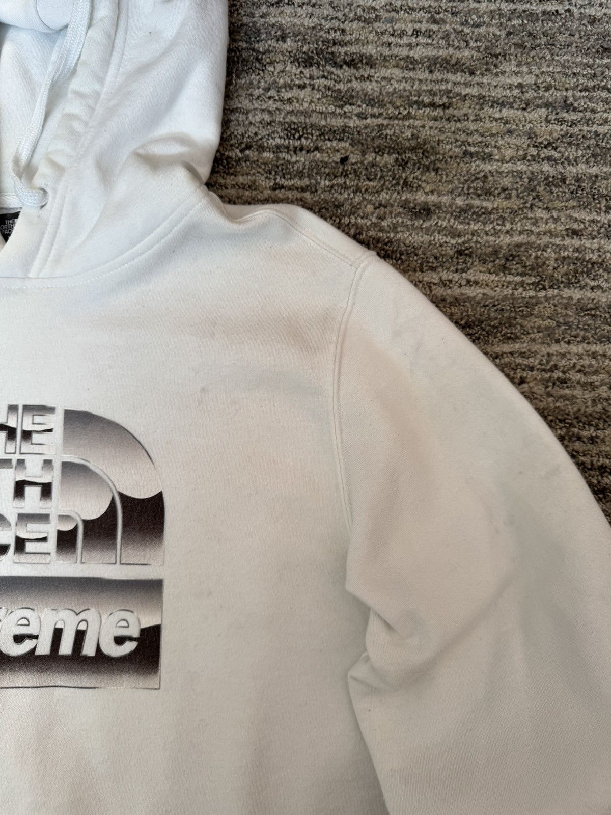 Supreme × The North Face Supreme The North Face Metallic Logo Hoodie - Large Size US L / EU 52-54 / 3 - 5 Thumbnail