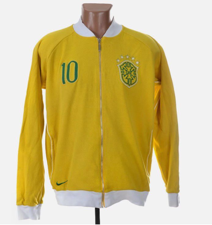 Vintage NIKE BRAZIL RONALDINHO #10 VINTAGE 00s TRACK FOOTBALL JACKET Size US L / EU 52-54 / 3 - 1 Thumbnail