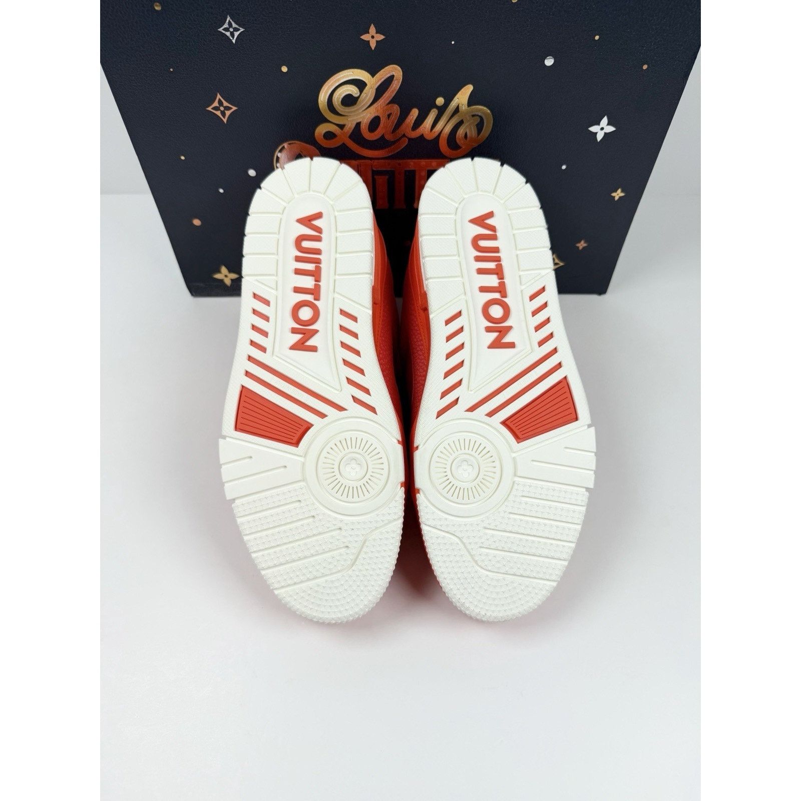 Louis Vuitton Size 6UK/7US - Louis Vuitton Orange White Trainer NEW! Size US 7 / EU 40 - 7 Thumbnail