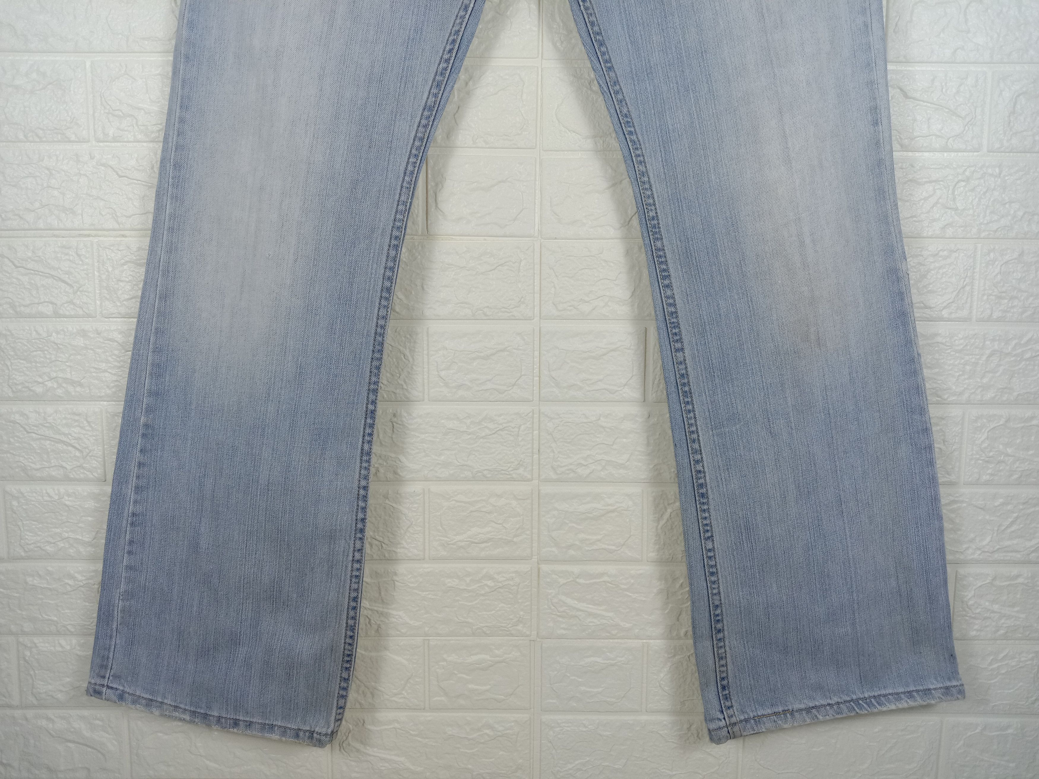 Levi's Vintage Levi's 527 Flare Jeans Light Wash Denim Size US 32 / EU 48 - 4 Thumbnail