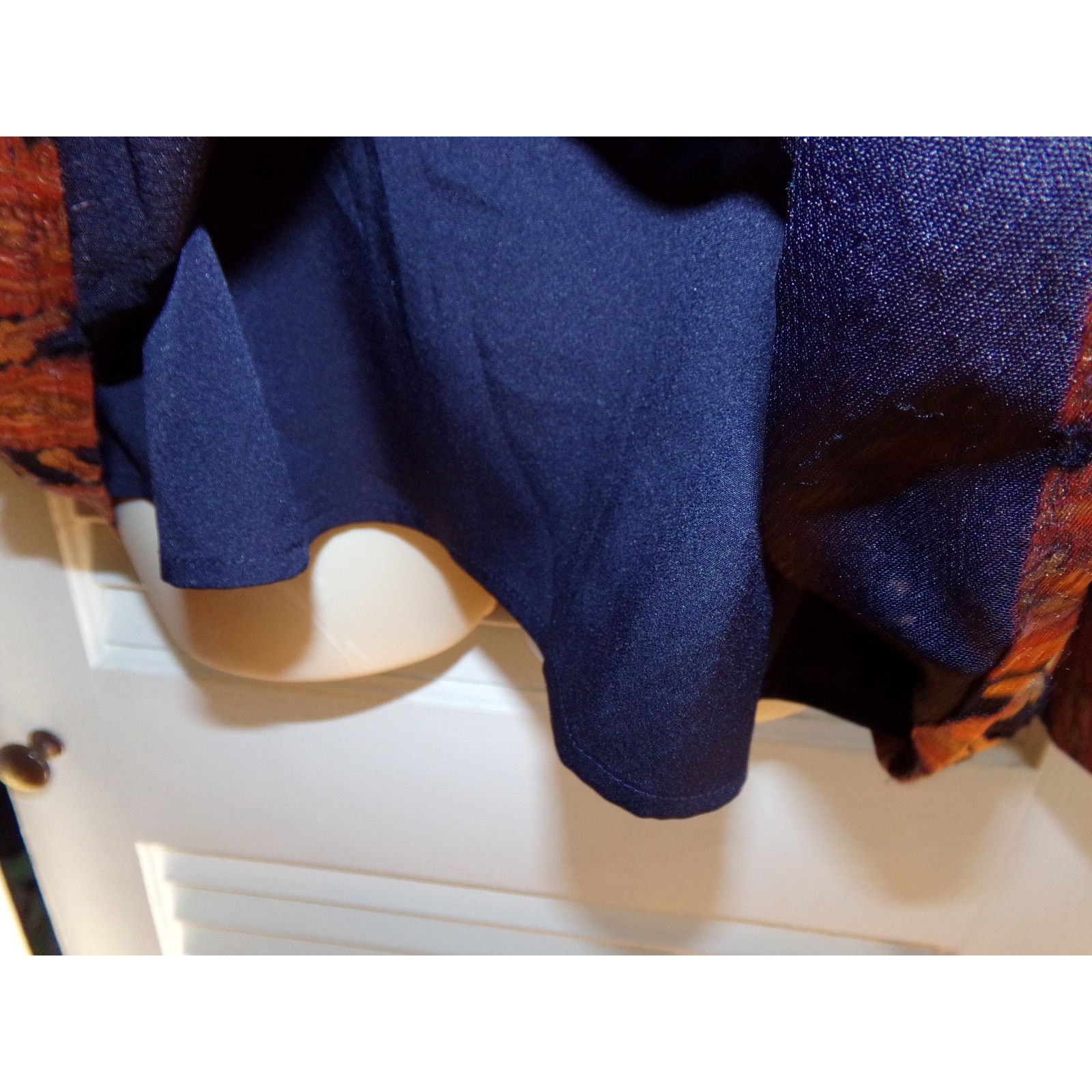 Chicos Gorgeous Chico's navy w paisley trim blouse size 1 (M) Size M / US 6-8 / IT 42-44 - 4 Thumbnail