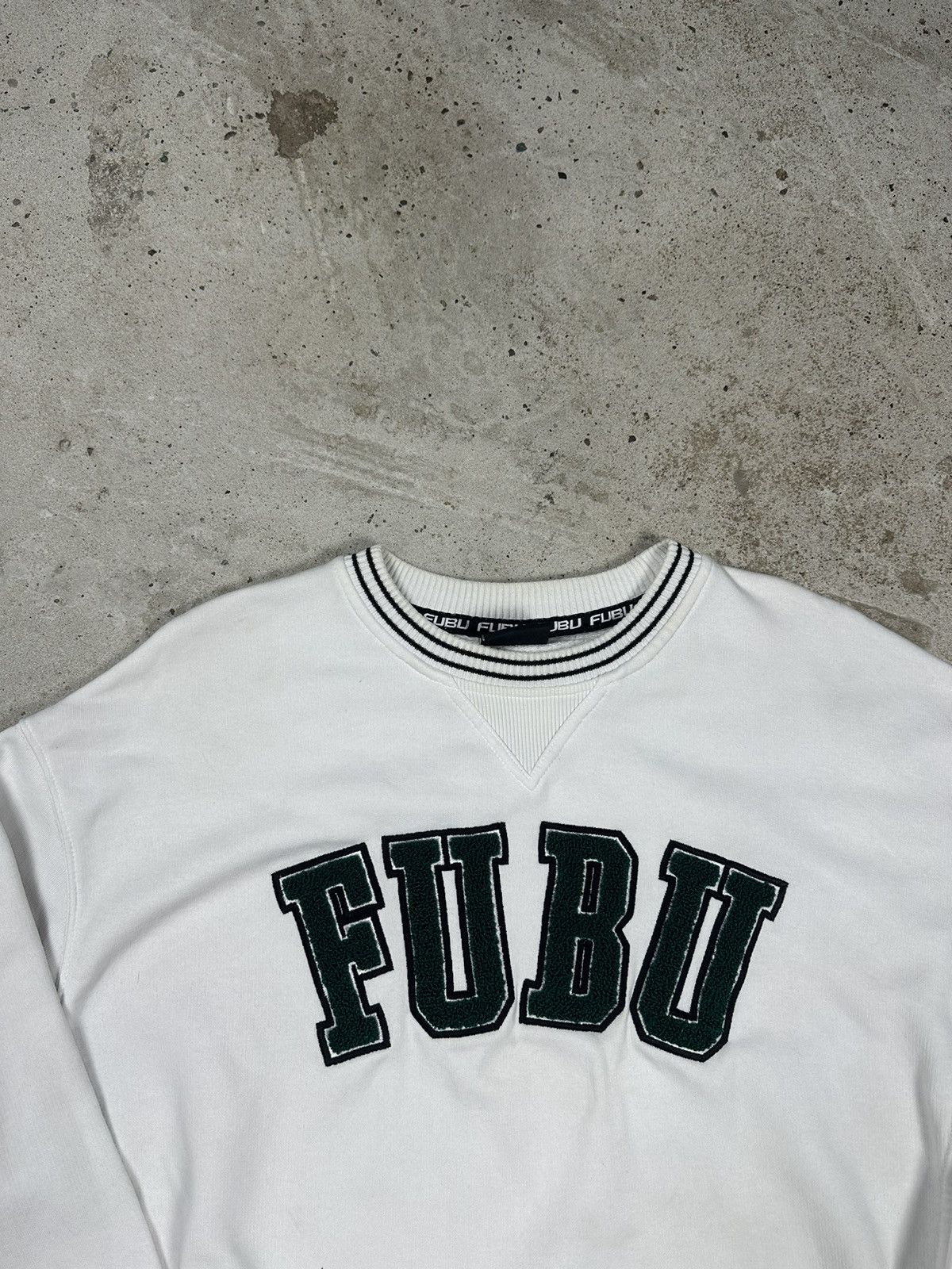 Fubu × Vintage Vintage Y2K Fubu Big Logo Oversize Crewneck Sweatshirt Size US S / EU 44-46 / 1 - 8 Thumbnail