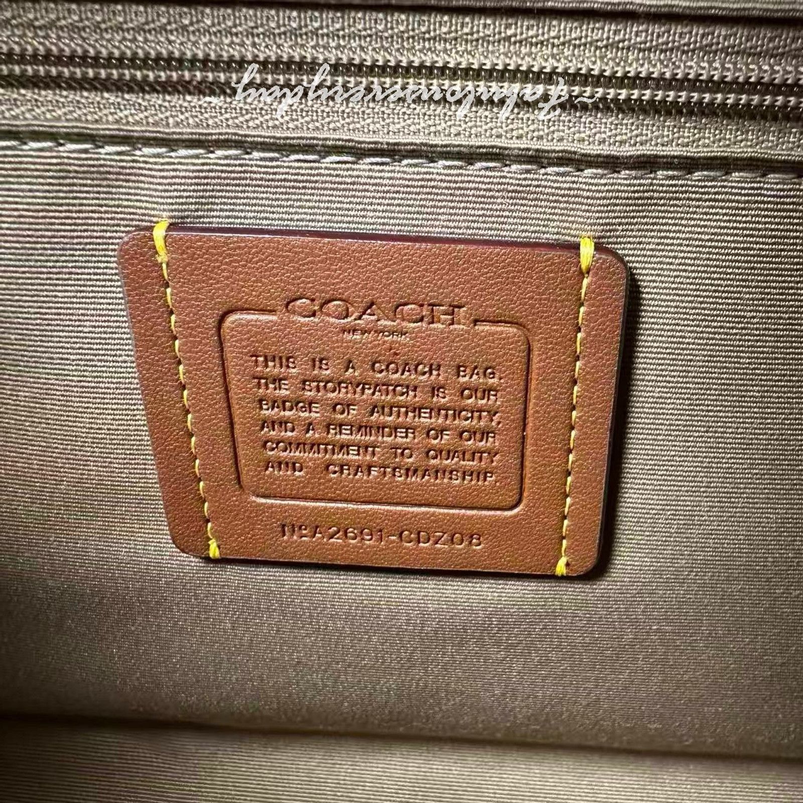 Coach Coach Maggie Small Tote Bag Crossbody Sig Canvas Chalk CDZ08 Size ONE SIZE - 8 Thumbnail