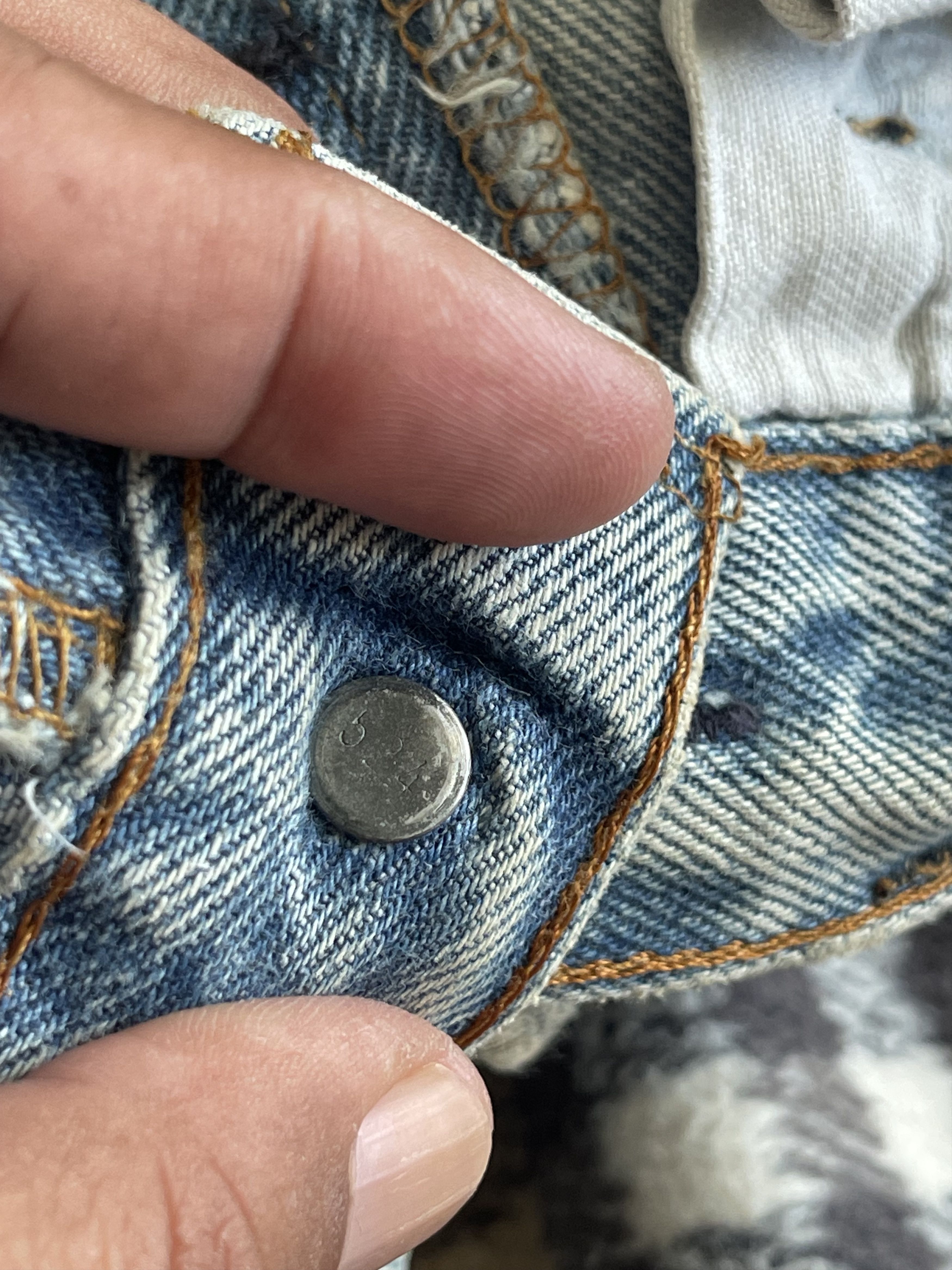 Levi's Vintage Levis 501 Redline Size US 33 - 8 Thumbnail