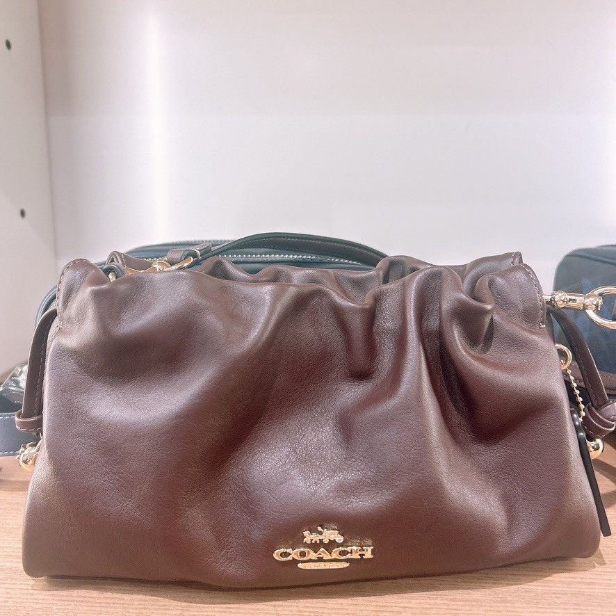 Coach NWT Coach Faye Shoulder Bag CV529 Gold/Maple Size ONE SIZE - 6 Thumbnail