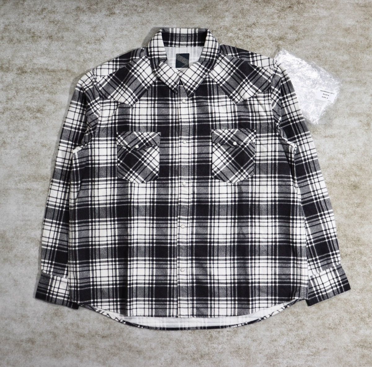 Visvim Visvim 24 ICT Four Corners Check L/S Size US XL / EU 56 / 4 - 1 Thumbnail