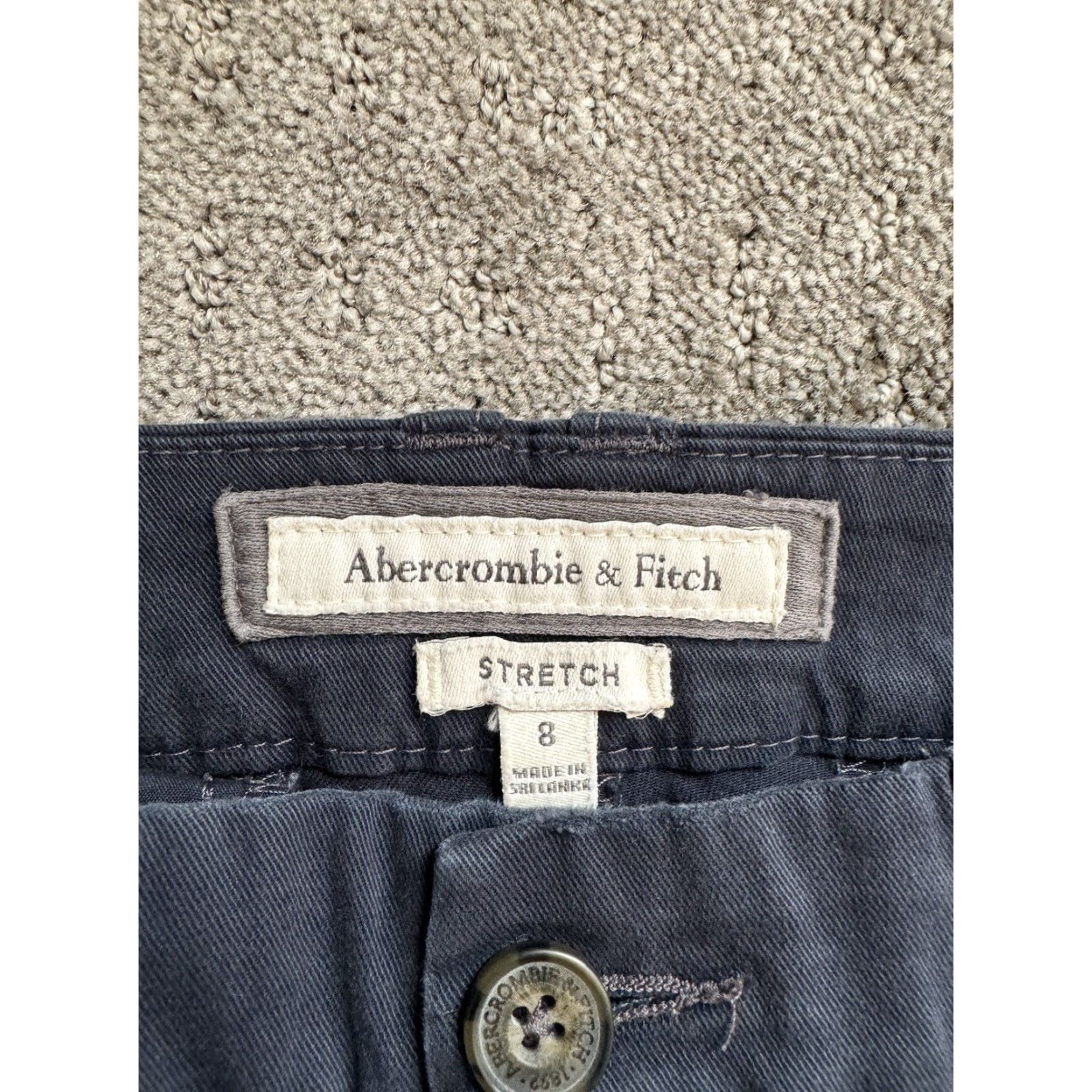 Abercrombie & Fitch Abercrombie & Fitch Women's Cropped Pants Size 8 Navy Blue Cuff Hem Size 30" / US 8 / IT 44 - 5 Thumbnail