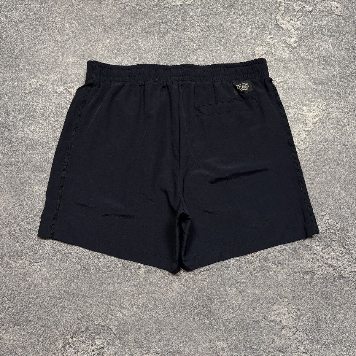 Nike × Vintage Nike Vintage Shorts 90s Size US 34 / EU 50 - 4 Thumbnail