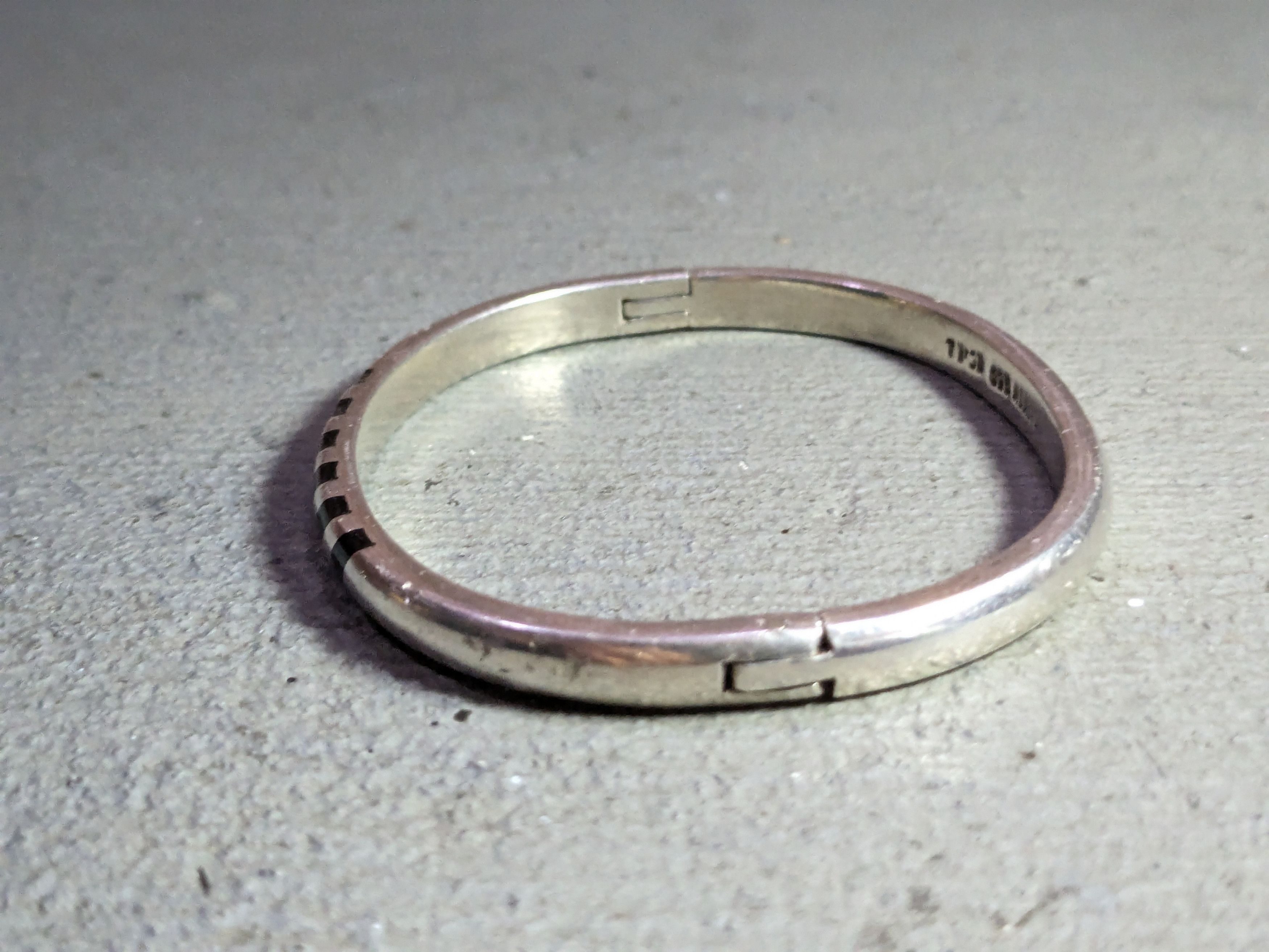 Jewelry Vintage Sterling Silver Bracelet Black Onyx Inlay Taxco Size ONE SIZE - 4 Thumbnail