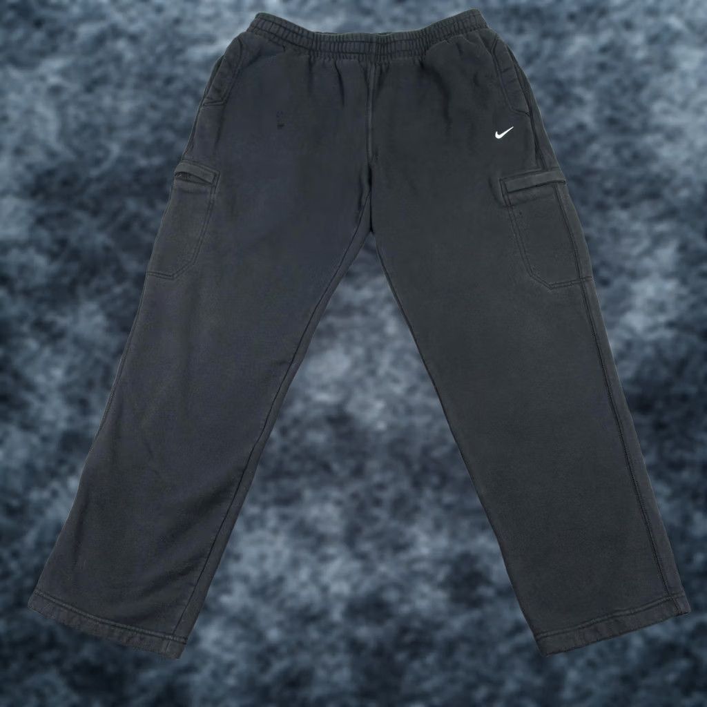 Nike Nike Pants Mens XL Black Fleece Cargo Sweatpants Elastic Waist Pockets Gym Bro Size US 36 / EU 52 - 1 Thumbnail