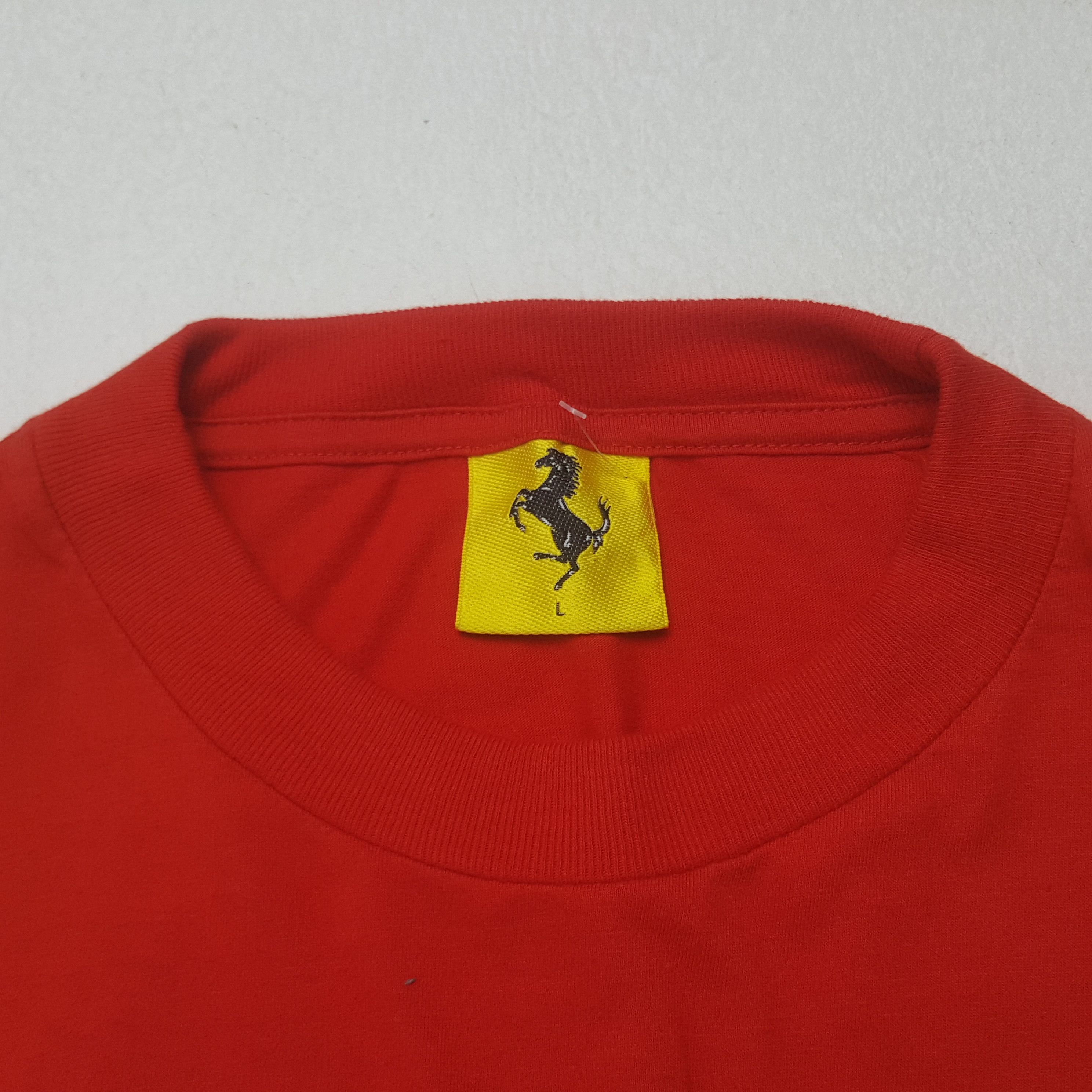 Vintage Ferrari Racing Big Logo Tshirt