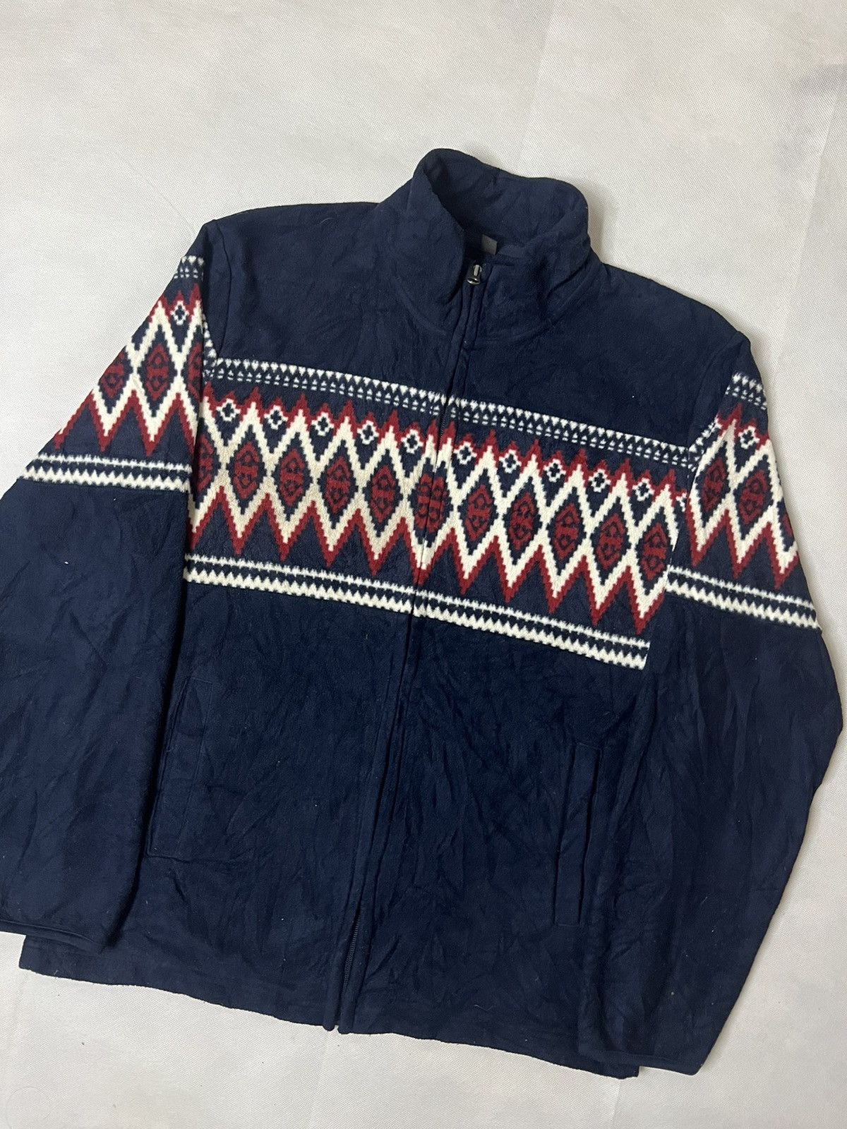 Uniqlo Uniqlo Navajo Tribal Print Native Sweater Size US XL / EU 56 / 4 - 2 Thumbnail