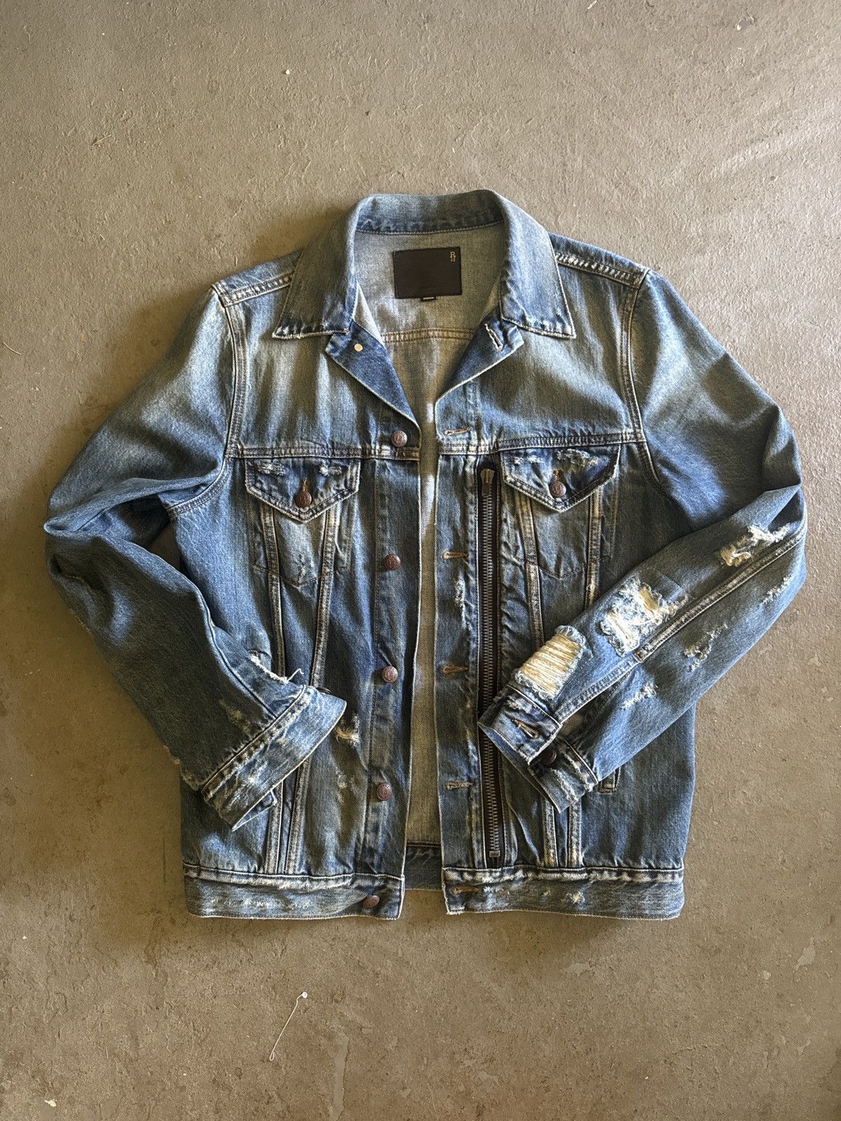 R13 R13 distressed denim trucker jacket Size US M / EU 48-50 / 2 - 1 Thumbnail