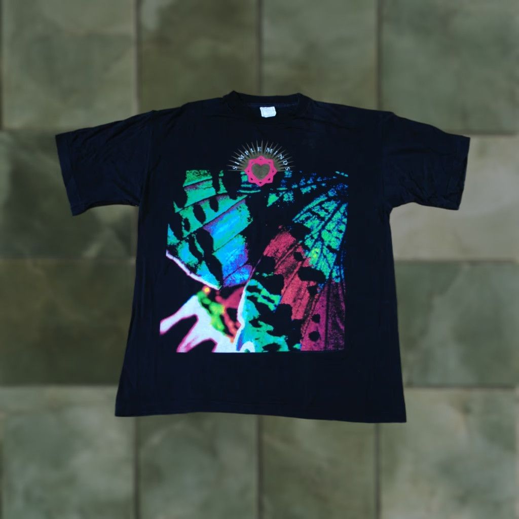 Vintage VINTAGE SIMPLE MINDS REAL LIFE TOUR T SHIRT 1991 GENUINE 90s size LARGE RARE Black Short Sleeve Adults Large Vintage 90s Mens Size US L / EU 52-54 / 3 - 1 Thumbnail