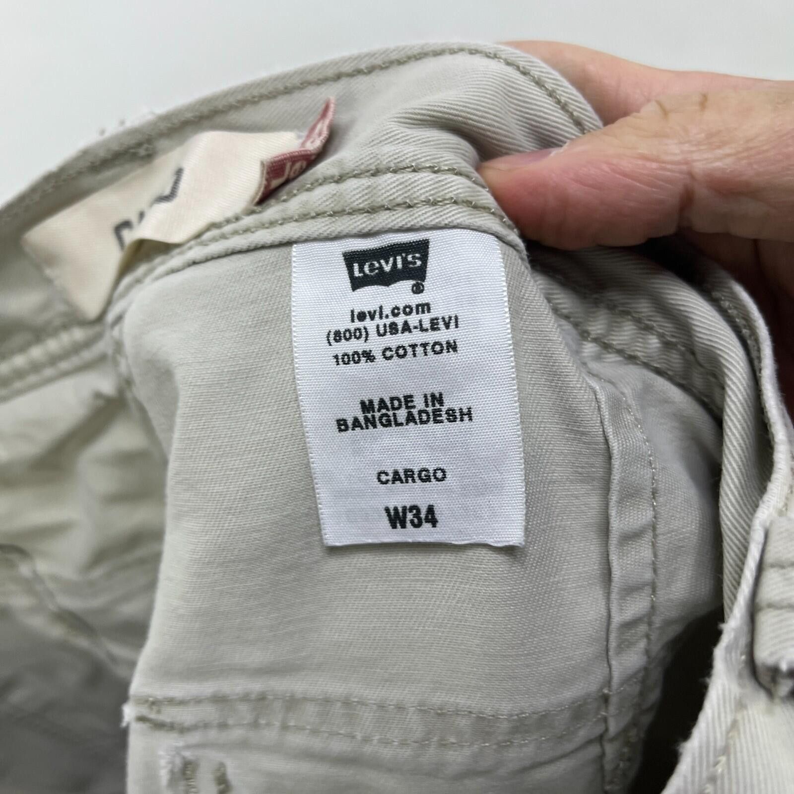 Levi's Vintage Levis Cargo Shorts Y2K 34 Beige Size US 34 / EU 50 - 11 Thumbnail