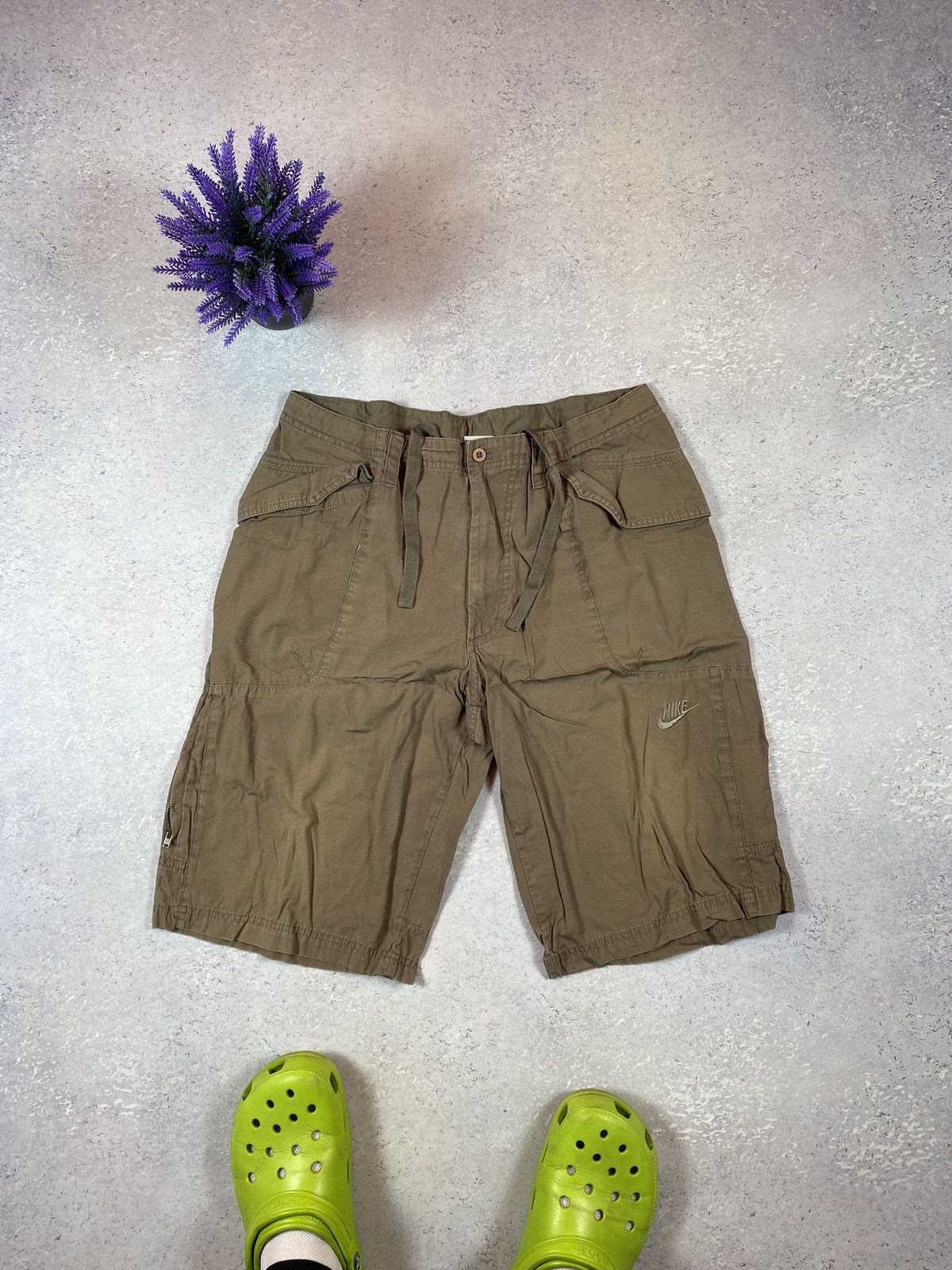 Nike × Vintage Vintage Nike Brown Men’s Cargo Shorts Size Large Size US 34 / EU 50 - 2 Thumbnail