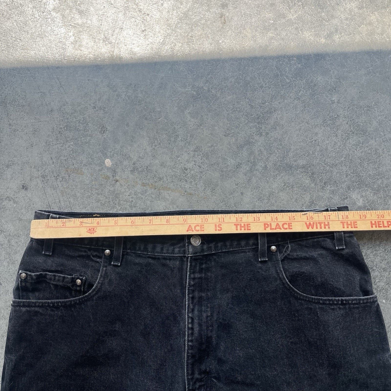 Levi's Vintage Black 90s Levi’s 545 Jeans Mens 36 X 30 Loose Fit We Size US 36 / EU 52 - 5 Thumbnail