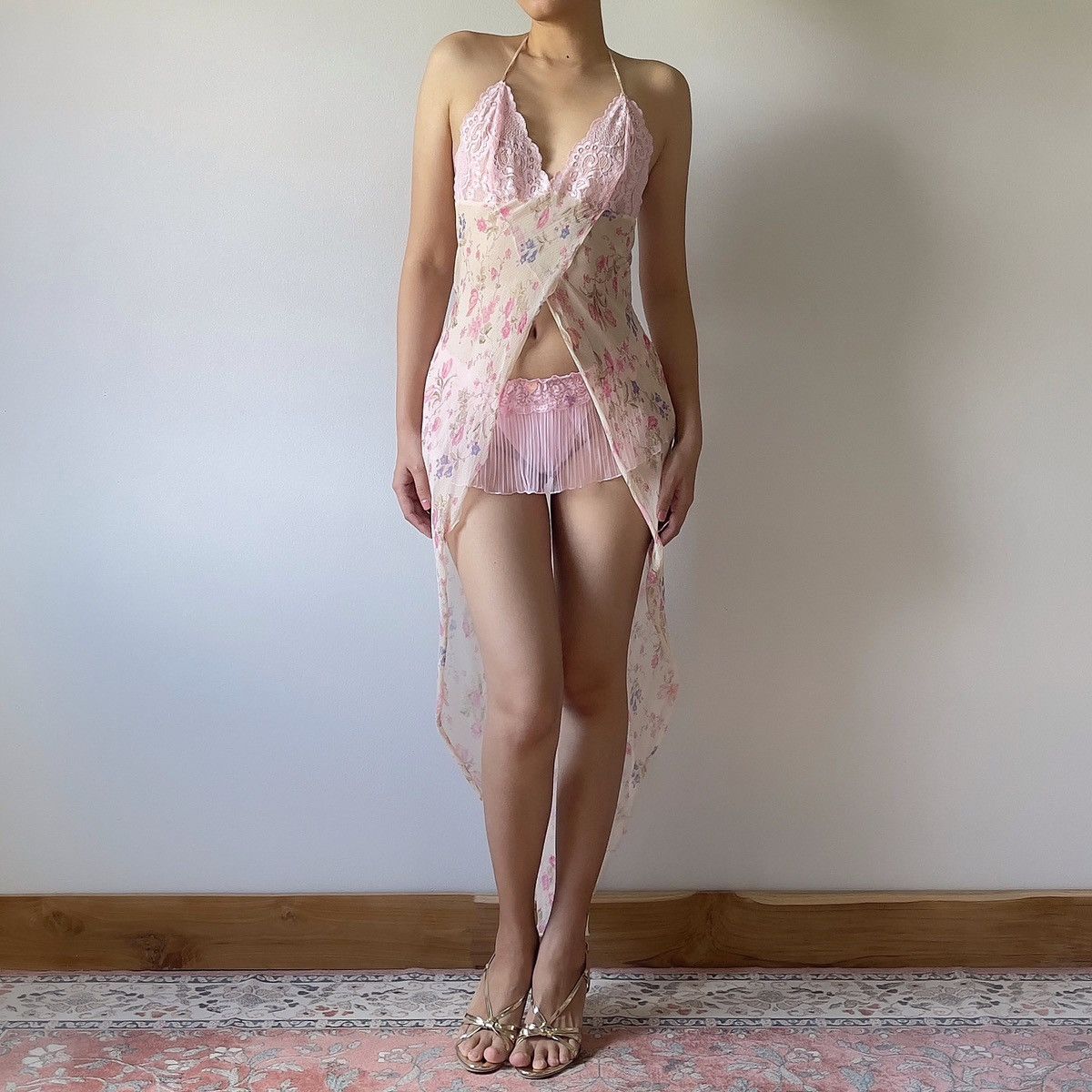 Victoria's Secret Victoria’s Secret Pink Floral Silk Halter Dress (M) Size M / US 6-8 / IT 42-44 - 10 Thumbnail