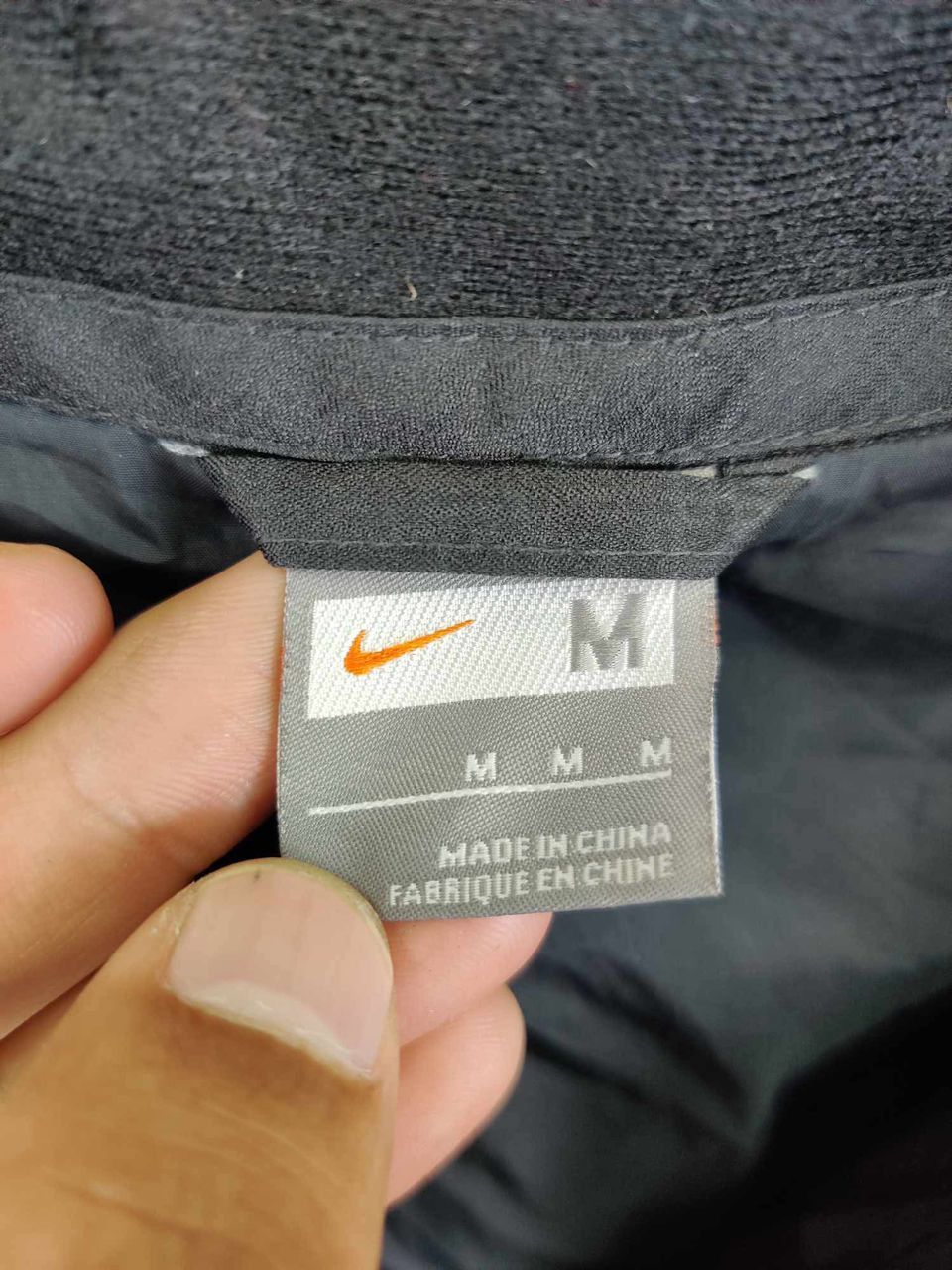 Nike Nike Manchester United AIG Puffer Hooded Jacket Size US M / EU 48-50 / 2 - 15 Thumbnail