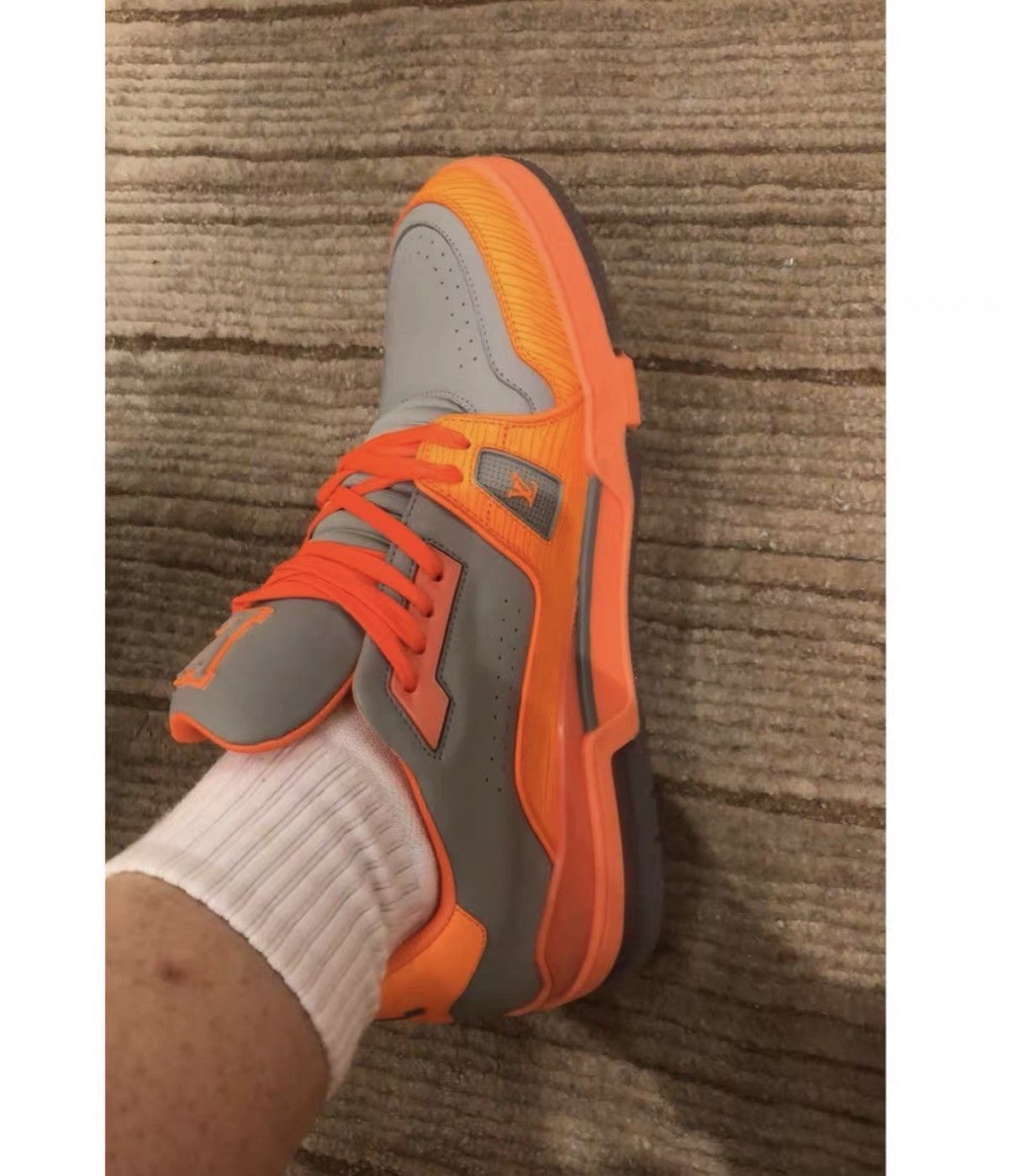 Louis Vuitton Louis Vuitton Trainer Grey & Orange Sneakers J41 Size US 8.5 / EU 41-42 - 8 Thumbnail
