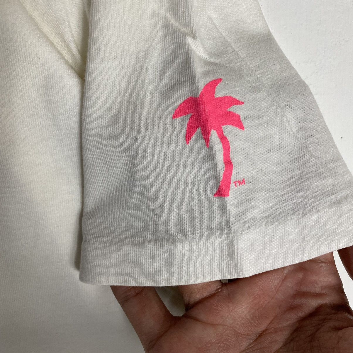 Vintage Vintage 90's LOCAL MOTION HAWAII Art Of Beach Surf Tee Size US XL / EU 56 / 4 - 8 Thumbnail
