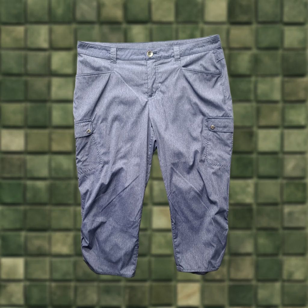 Eddie Bauer Eddie Bauer Travex Capris Womens 14 Relaxed Fit Mid Rise Cargo Hiking Gorpcore Capris Size ONE SIZE - 1 Thumbnail