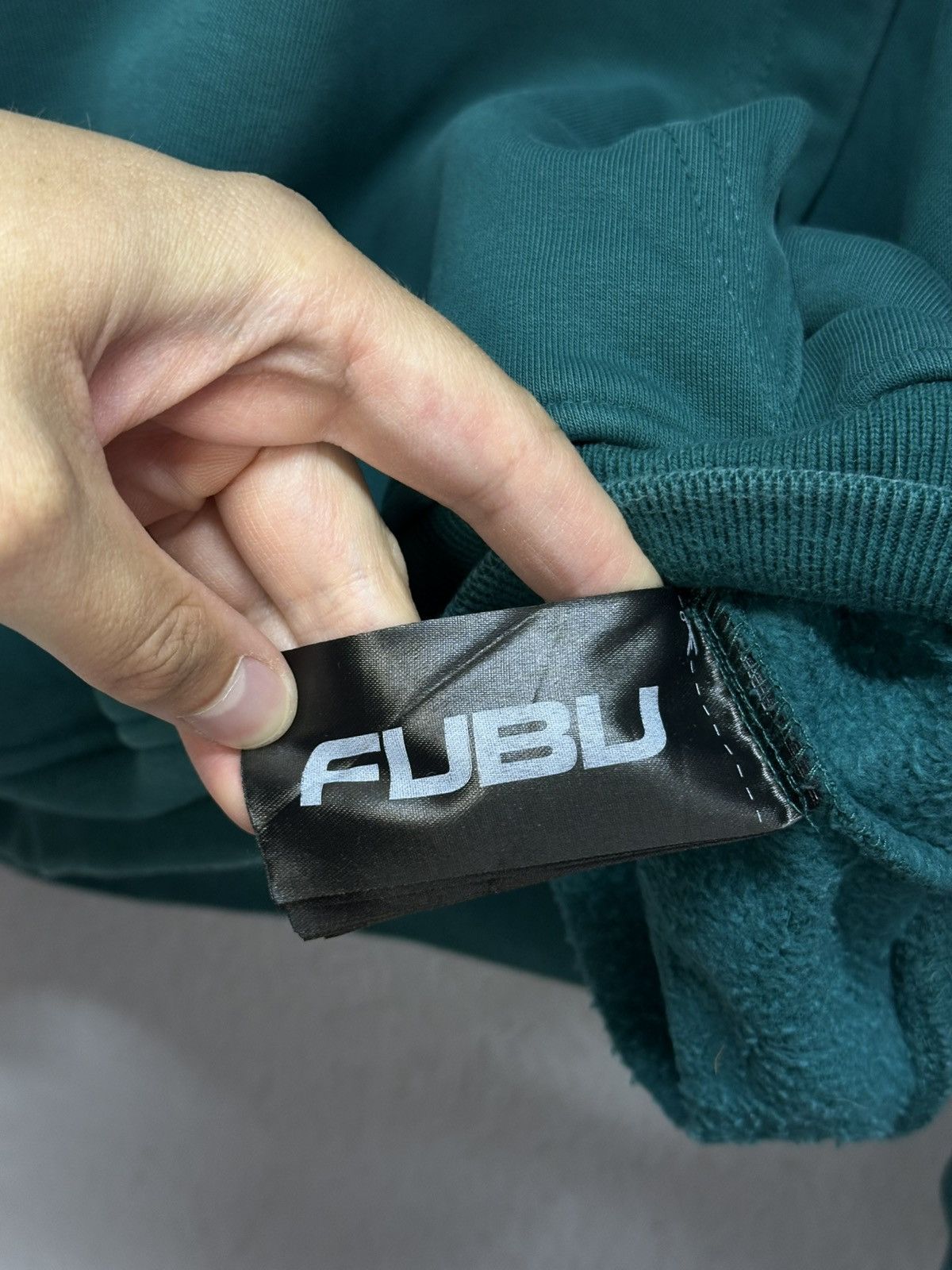 Fubu Vintage Fubu 05 Hoodie Embroidered Big Logo Rap Y2K Skater Size US M / EU 48-50 / 2 - 7 Thumbnail
