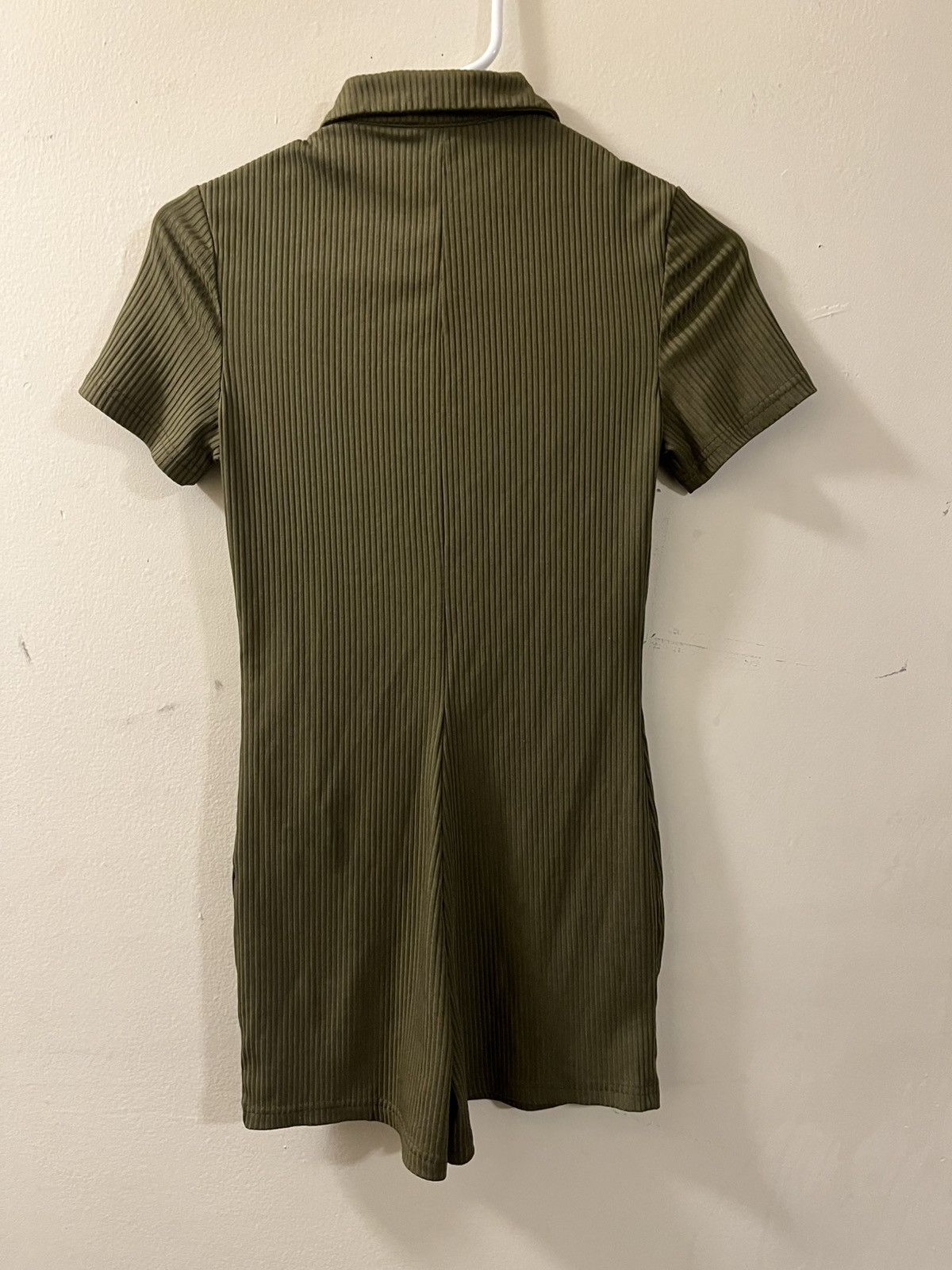 Shein Small forest green one piece short set Size 27" / US 4 / IT 40 - 2 Thumbnail