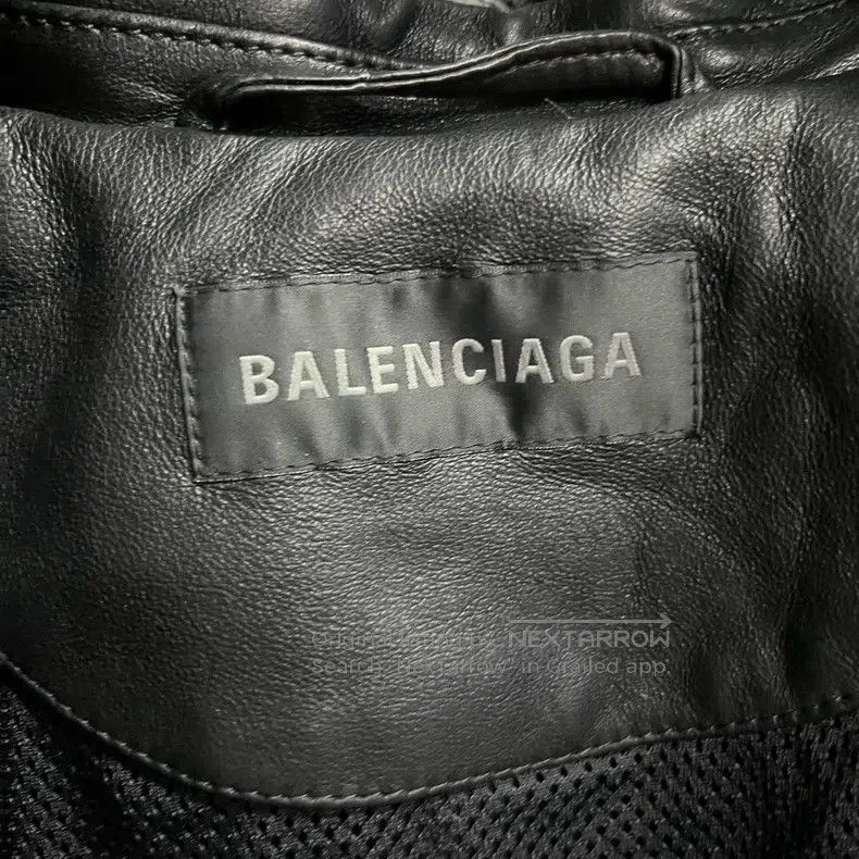 Balenciaga Balenciaga Color matching letter Logo printed hooded leath Size US M / EU 48-50 / 2 - 5 Thumbnail