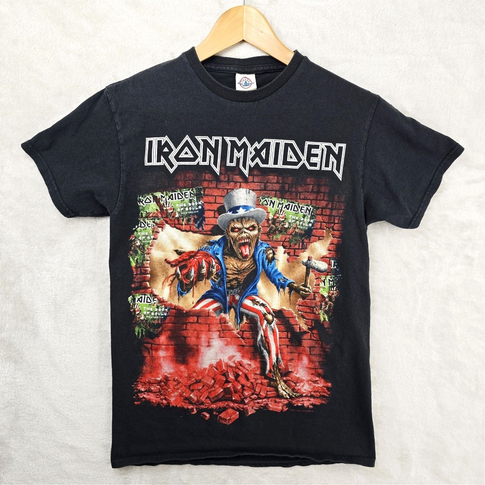 Delta Iron Maiden The Book of Souls US Tour 2017 Mens Shirt Small Size US S / EU 44-46 / 1 - 1 Thumbnail