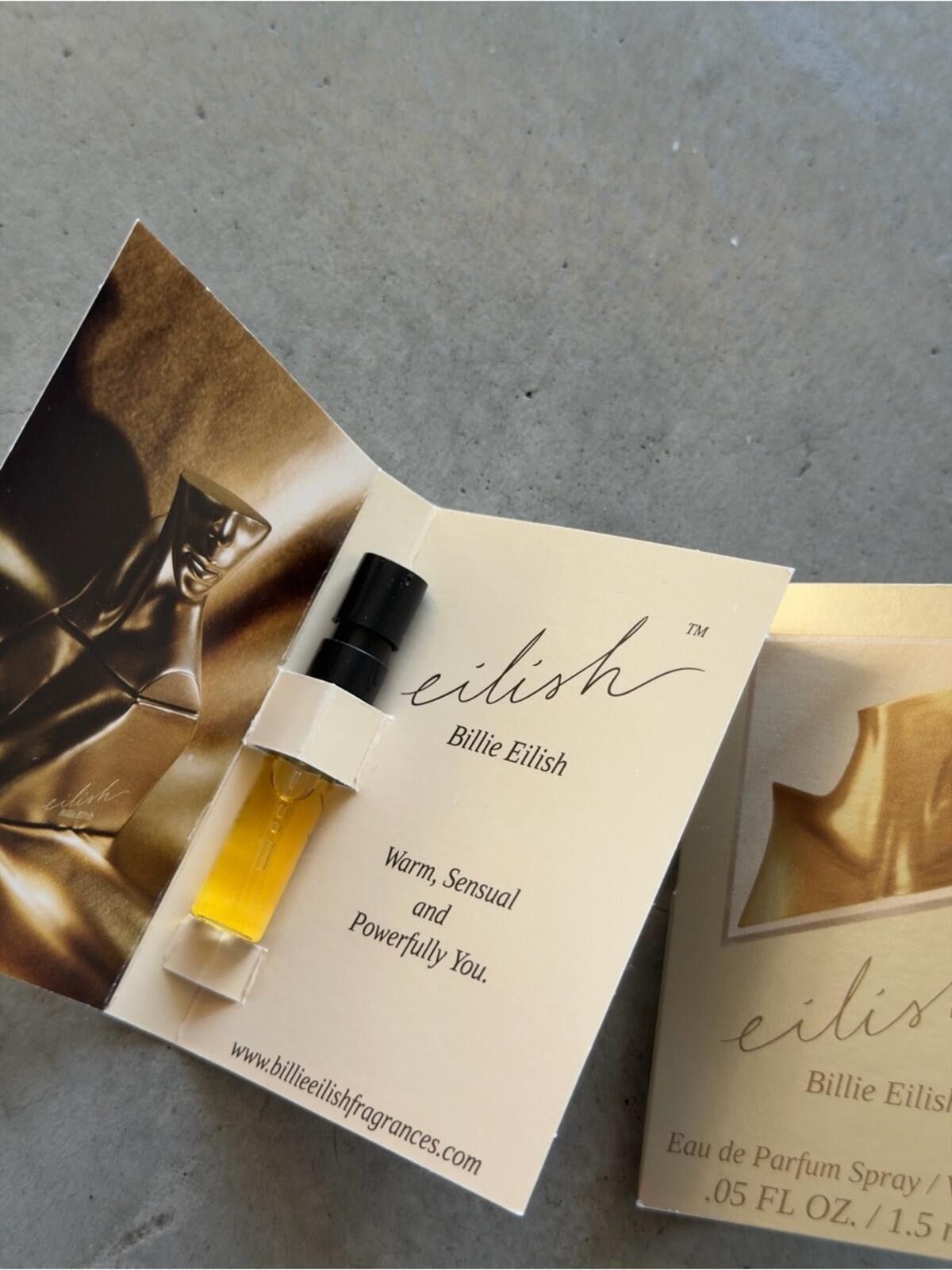 Billie Eilish Billie Eilish / Eilish Perfume / 2pc Sample Set Size ONE SIZE - 2 Thumbnail