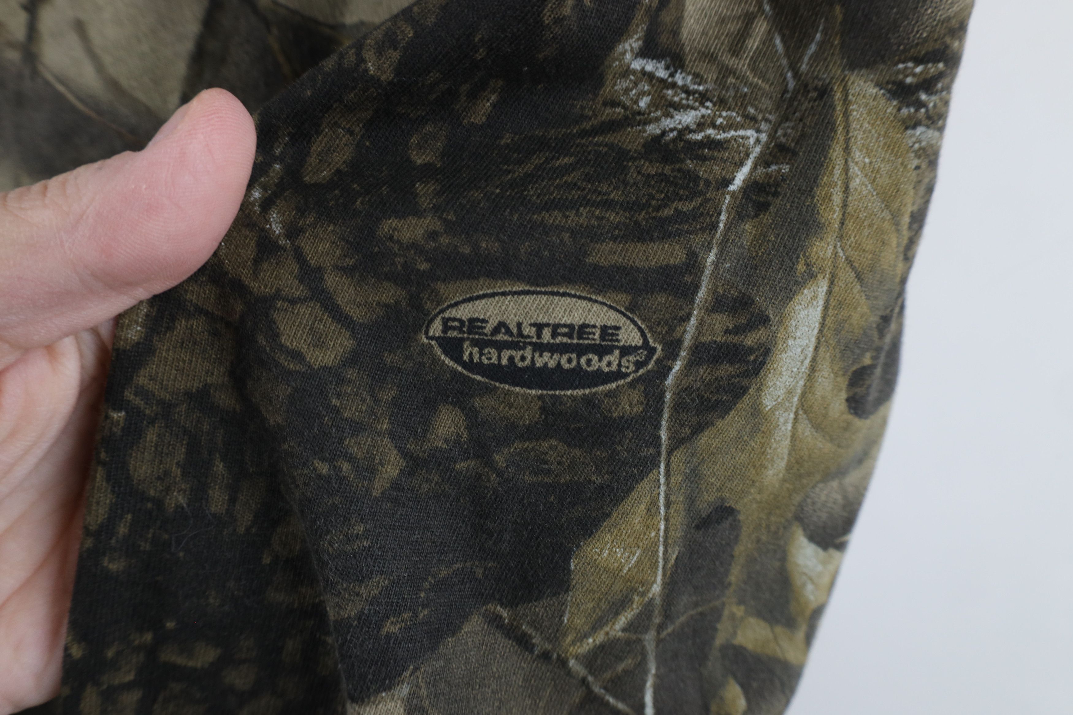Vintage Vintage Streetwear Camouflage Long Sleeve Pocket T-Shirt Size US M / EU 48-50 / 2 - 4 Thumbnail