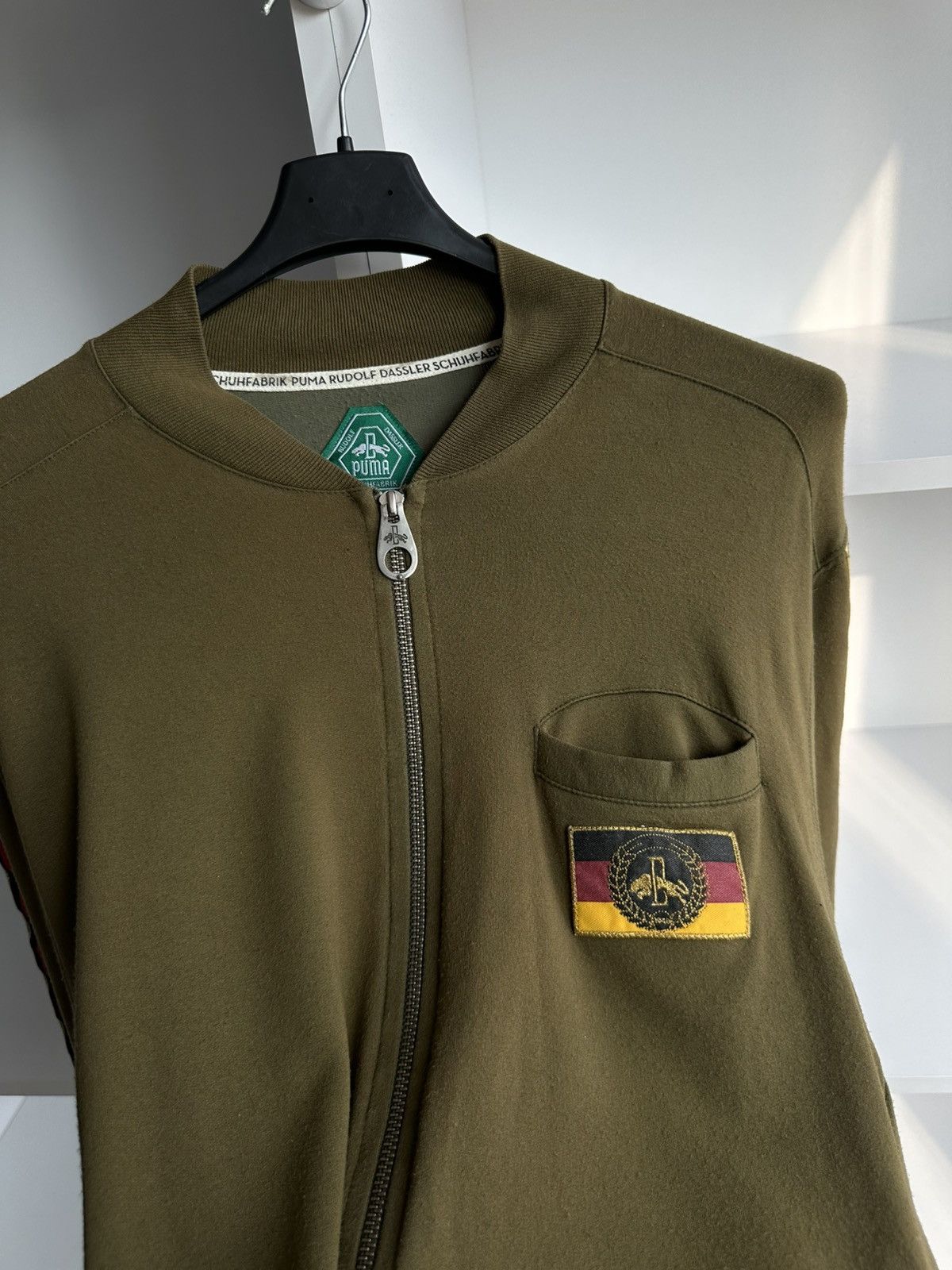 Puma Vintage Puma Rudolf Dassler Rare Zip Track Jacket Size US L / EU 52-54 / 3 - 6 Thumbnail