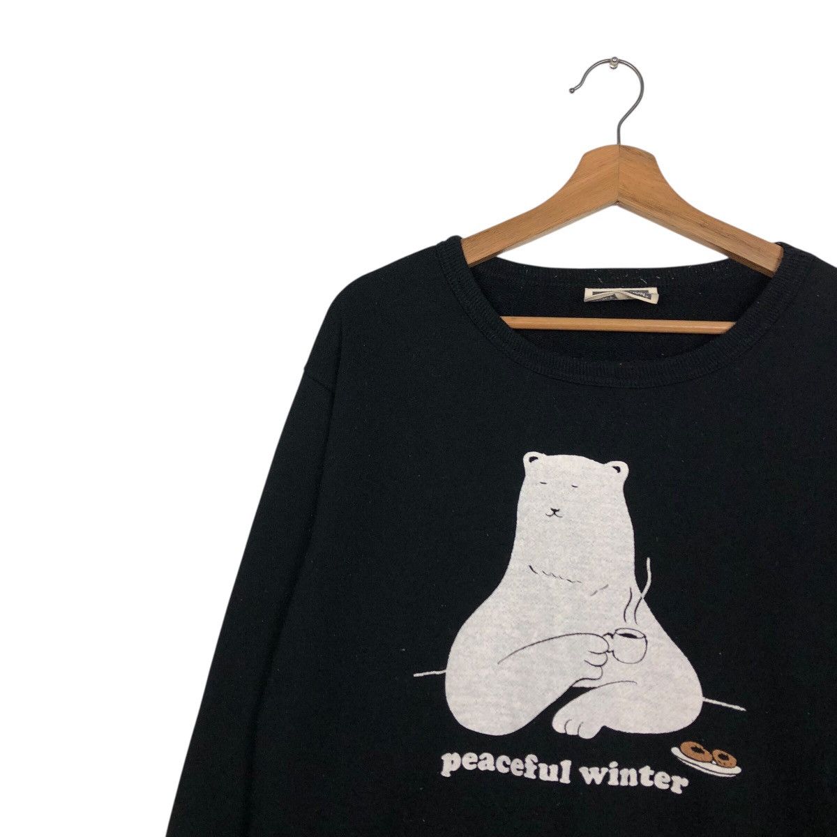 Japanese Brand Vintage Peaceful Puppet Bear Knit Crew – Peaceful Winter Size US M / EU 48-50 / 2 - 8 Thumbnail