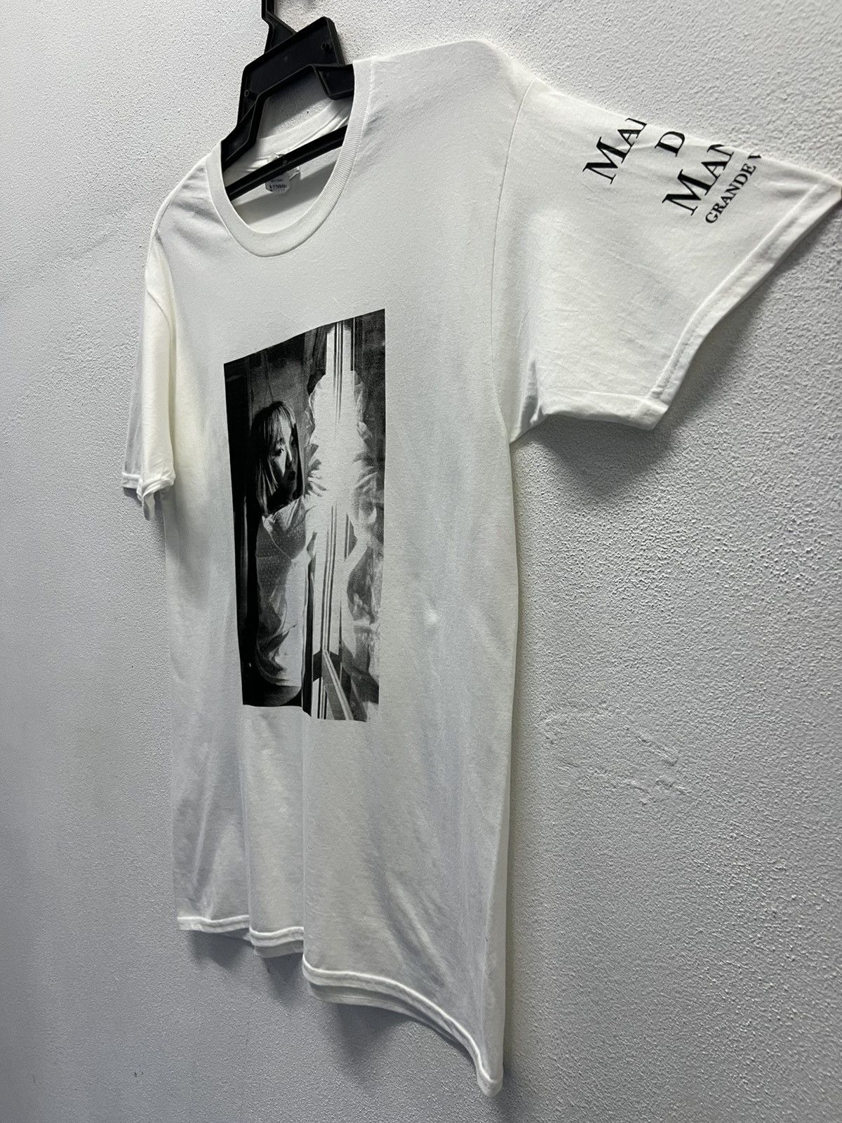 Gildan × Vintage VINTAGE GILDAN MAISON DE MANASE GRANDE WRESTLER SHIRT Size US M / EU 48-50 / 2 - 4 Thumbnail