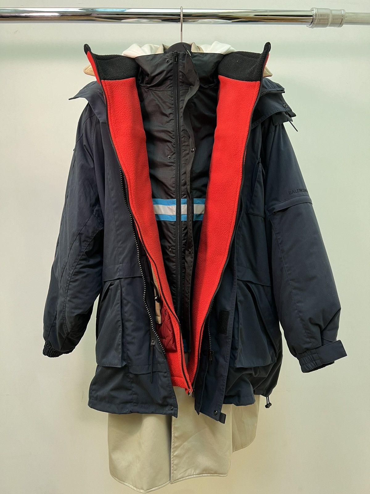 Balenciaga Balenciaga AW18 7 Layer Parka Jacket Size US L / EU 52-54 / 3 - 5 Thumbnail