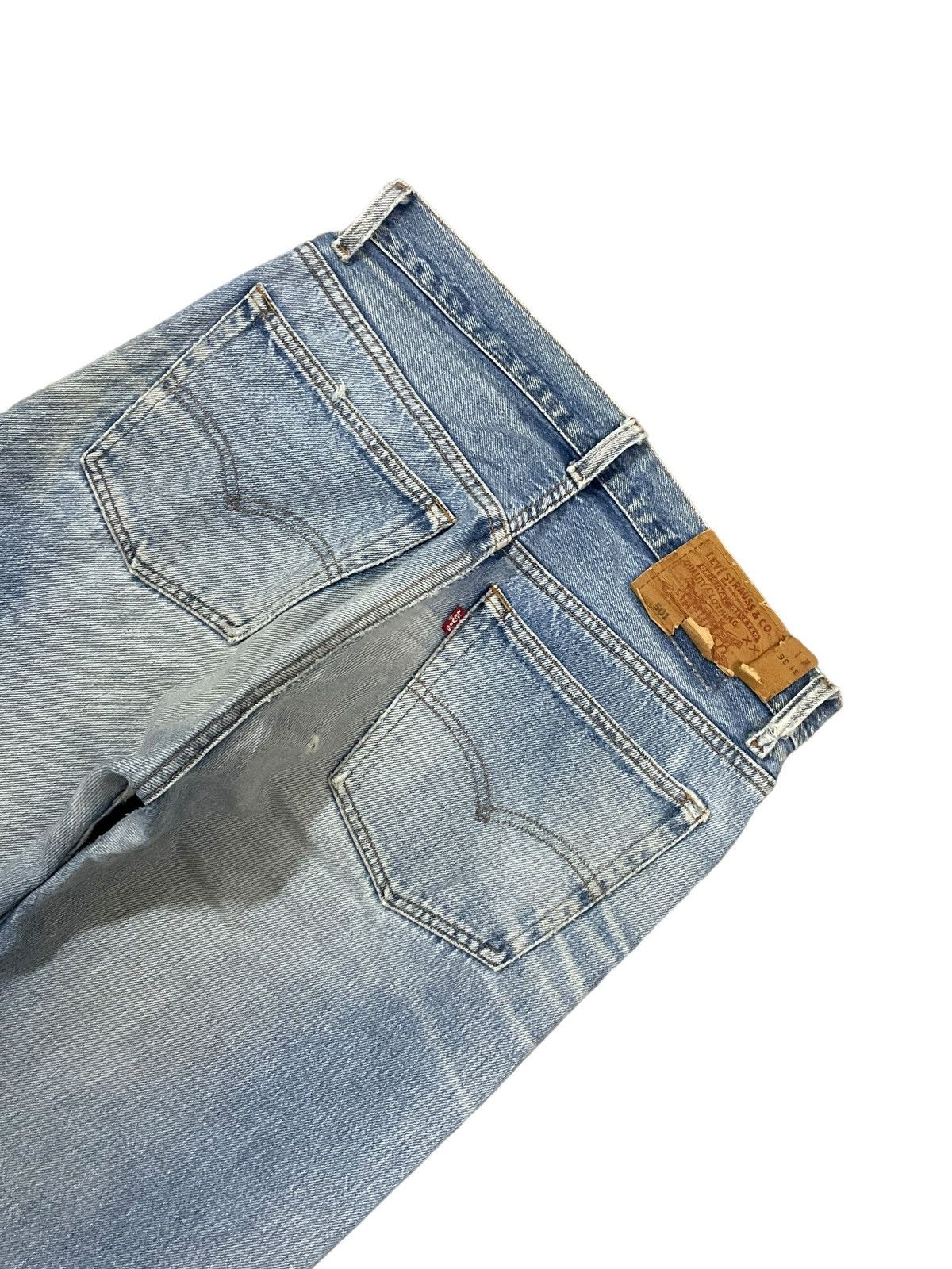 Levi's Vintage Clothing Vintage 90s Levi’s 501 Button Fly Loose Fit Distressed Jeans Size US 31 - 8 Thumbnail