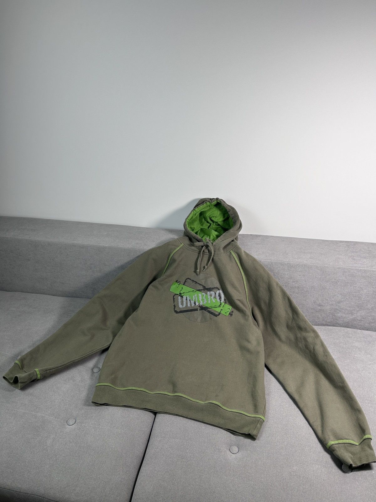 Umbro × Vintage Umbro black drill baggy vintage hoodie Size US M / EU 48-50 / 2 - 2 Thumbnail