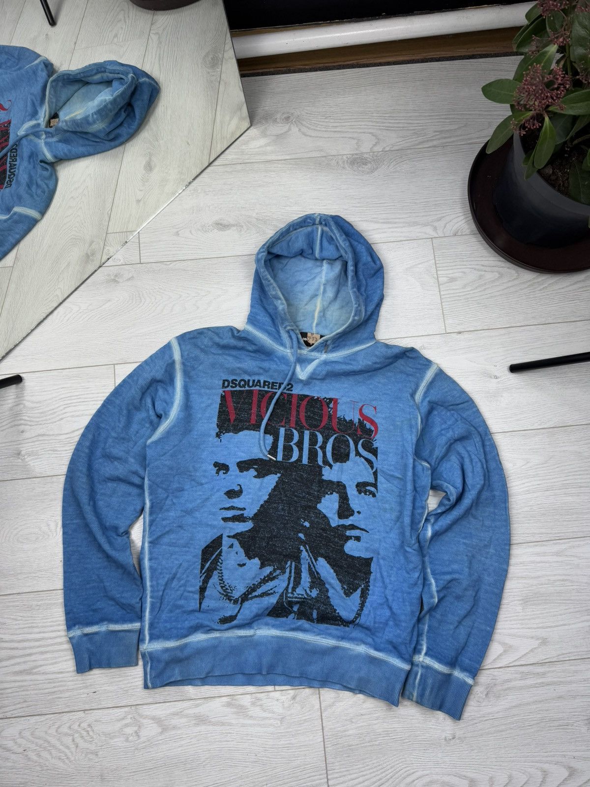 Dsquared2 Distressed D2 GOTH FOAM Hoodie Size US M / EU 48-50 / 2 - 1 Thumbnail