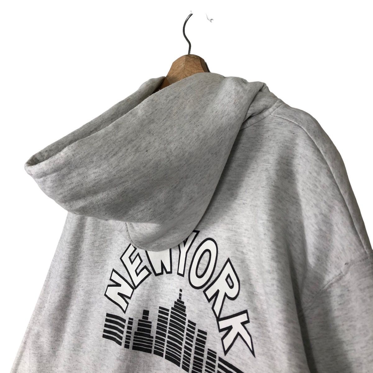 Japanese Brand 🔥90’s Hotel Blue New York City Champion Hoodie Big Logo Size US L / EU 52-54 / 3 - 8 Thumbnail