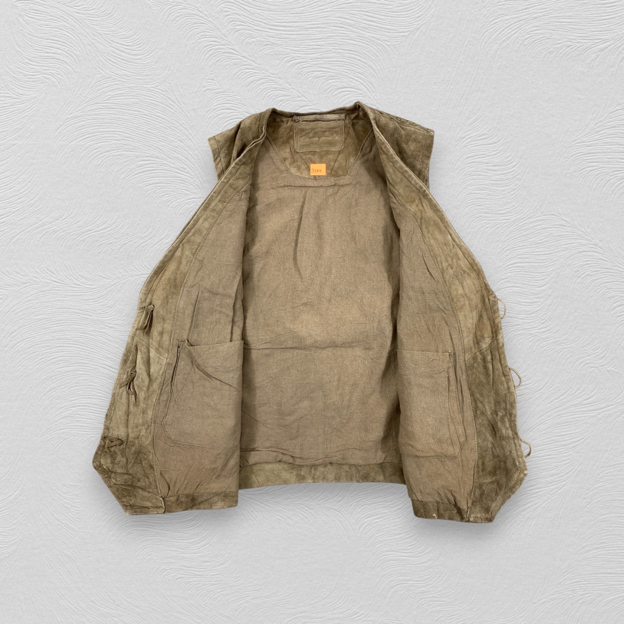Japanese Brand Japanese Brand Goa Leather Vintage Vest -J283 Size US S / EU 44-46 / 1 - 3 Thumbnail