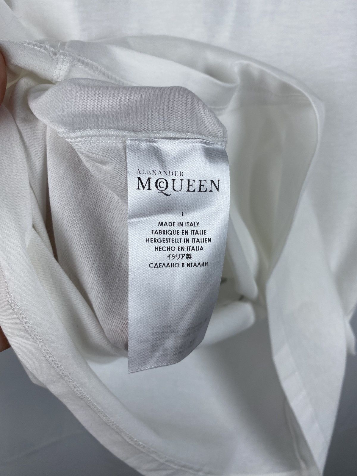 Alexander McQueen Alexander Mcqueen Embroidered Skull Logo T-Shirt size L Size US L / EU 52-54 / 3 - 8 Thumbnail