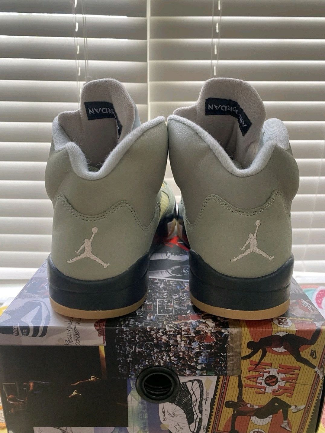 Jordan Brand Nike Air Jordan Retro 5 Jade Horizon DC7501300 Size 9.5 DS Size US 9.5 / EU 42-43 - 5 Thumbnail