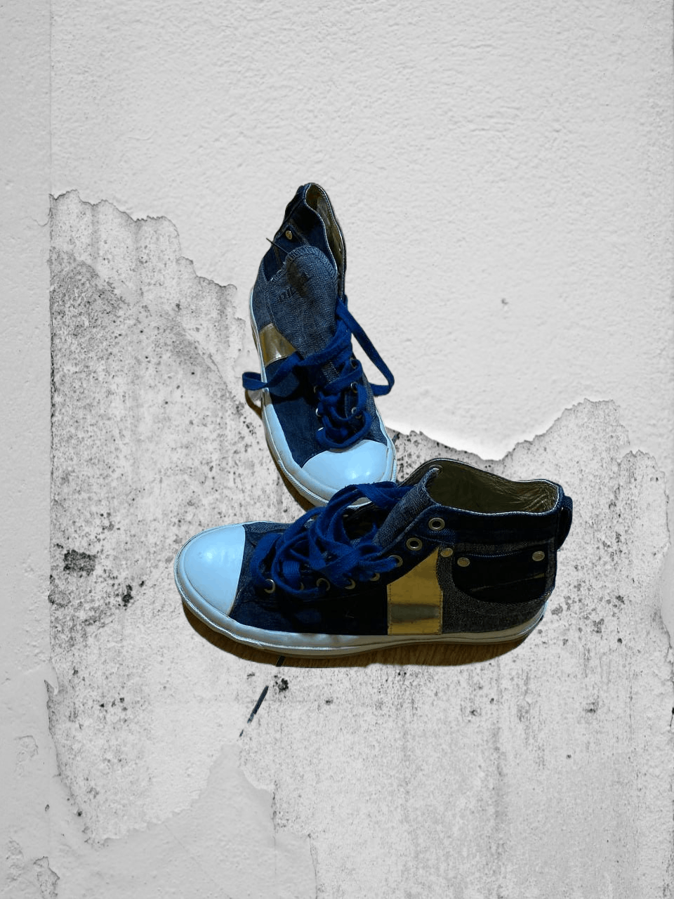 Diesel Y2K Vintage Diesel High Sneakers Streetwear Denim Rare Style Size US 9 / IT 39 - 1 Thumbnail