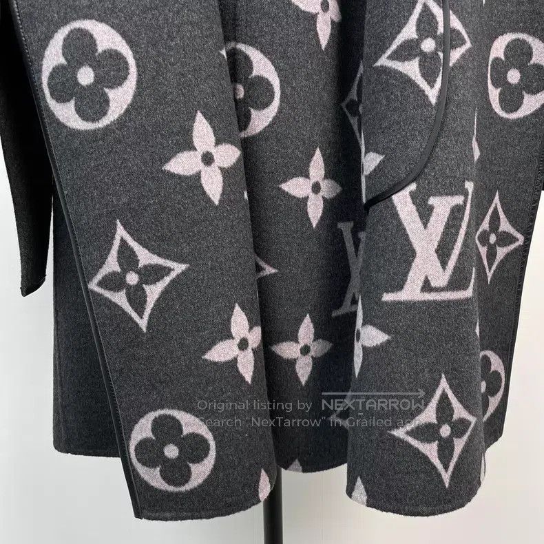 Louis Vuitton Louis Vuitton Dark grey interior presbyopic full print bat Size XXS / US 00 / IT 34 - 4 Thumbnail