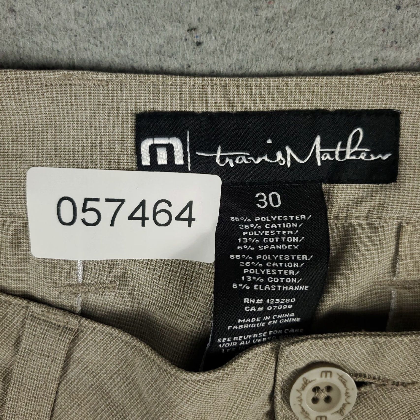 TravisMathew Travis Mathew Shorts Mens 30 Beige Chino Flat Front Modern Casual Golf Size US 30 / EU 46 - 8 Thumbnail