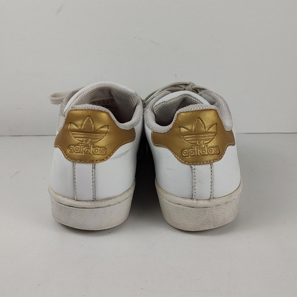 Adidas Adidas superstars white/gold casual streetwear shoes mens 7 Size US 7 / EU 40 - 4 Thumbnail