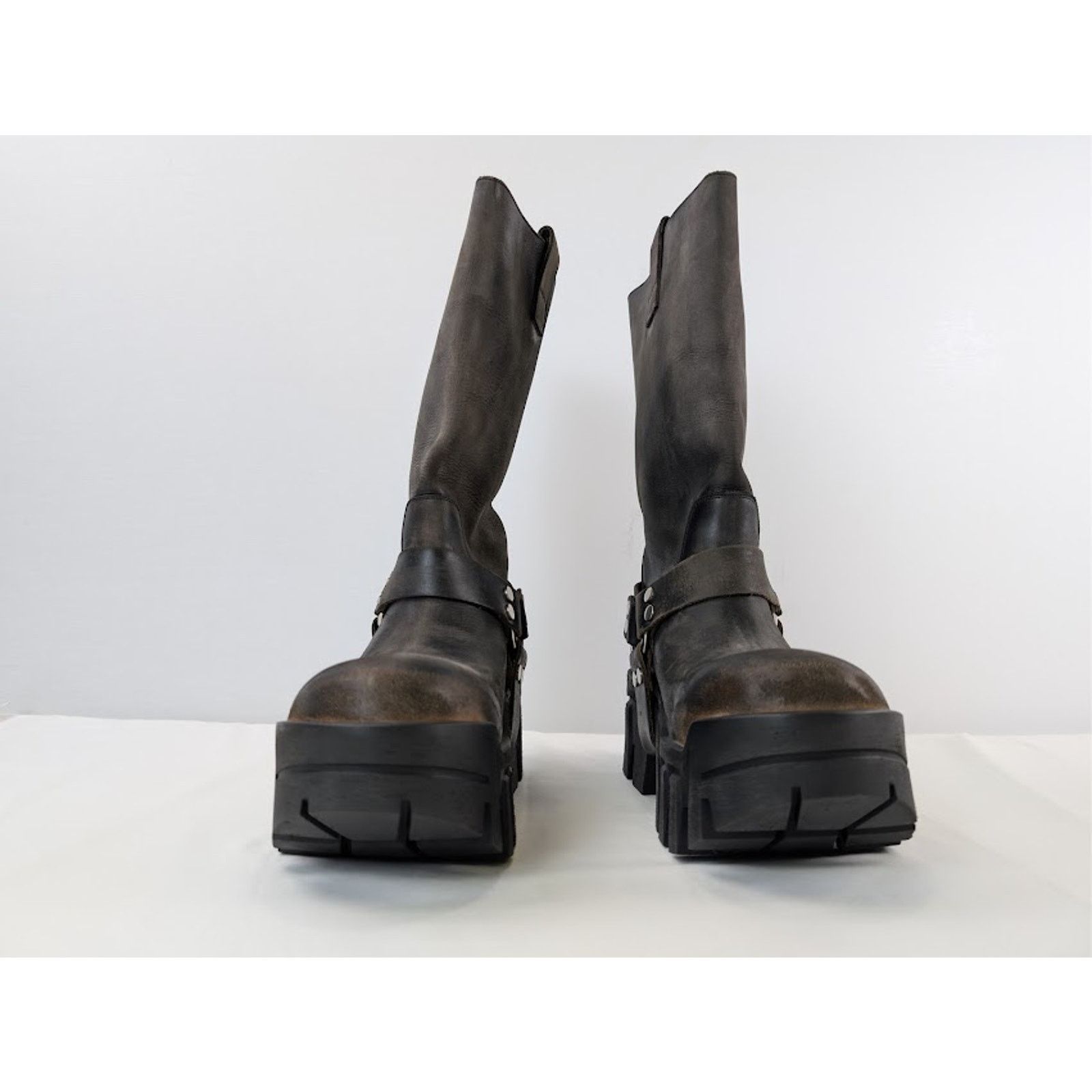 Balenciaga o1rshd1 Q:2 / Bulldozer Harness Boots in Faded Black Size US 8 / EU 41 - 9 Thumbnail