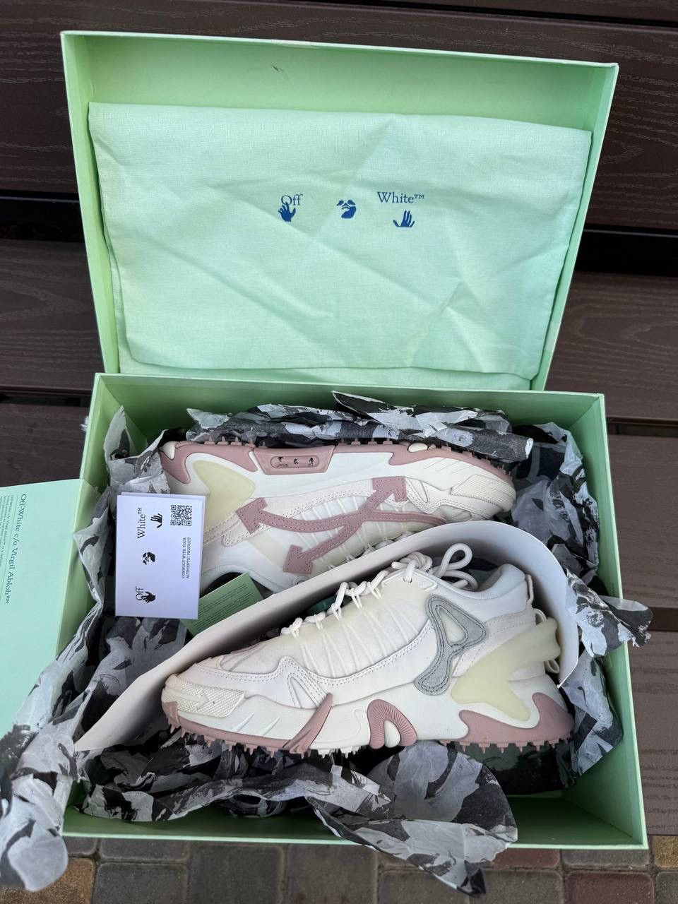 Off-White OFF WHITE ODSY 2000 WHITE PINK Size US 8 / IT 38 - 1 Thumbnail
